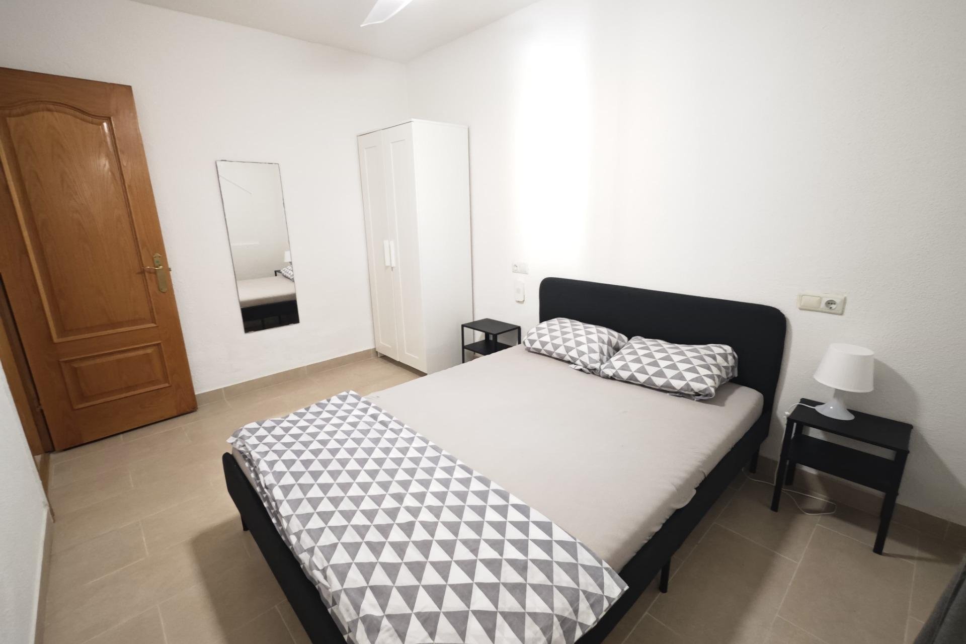 Használt Ingatlanok - Bungaló -
Torrevieja - Playa del Cura