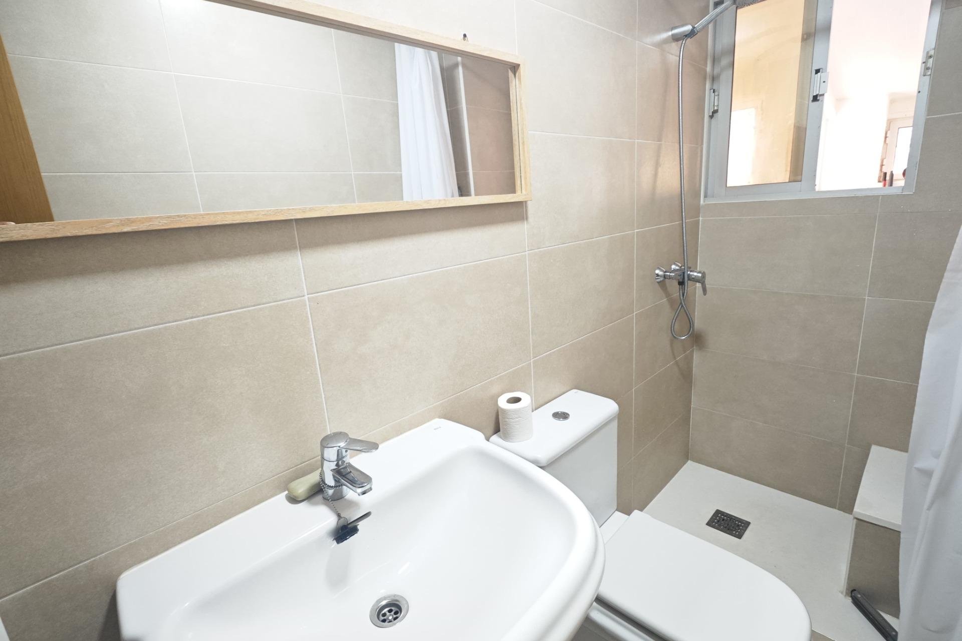 Használt Ingatlanok - Bungaló -
Torrevieja - Playa del Cura