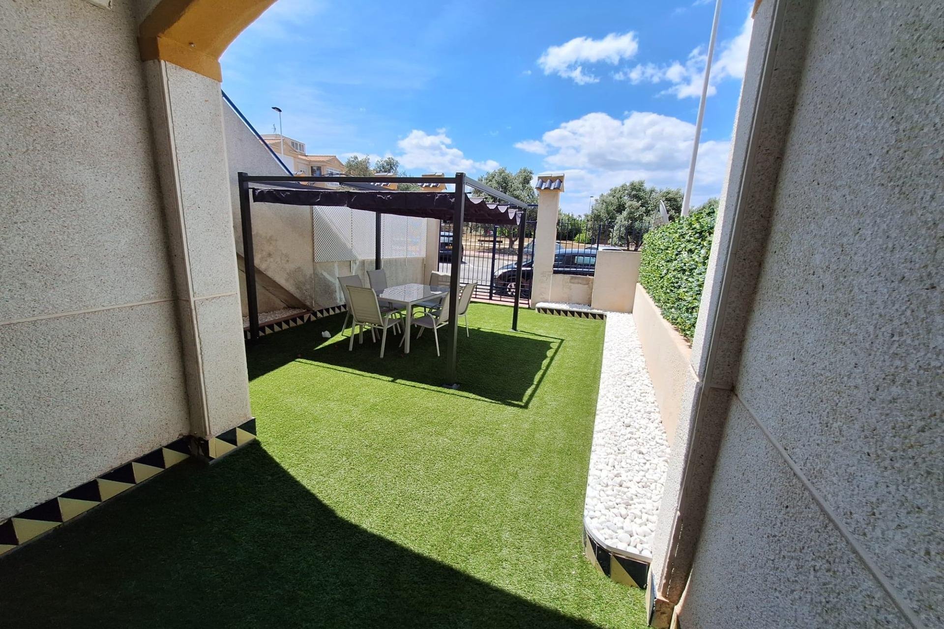 Használt Ingatlanok - Bungaló -
Torrevieja - Sector 25