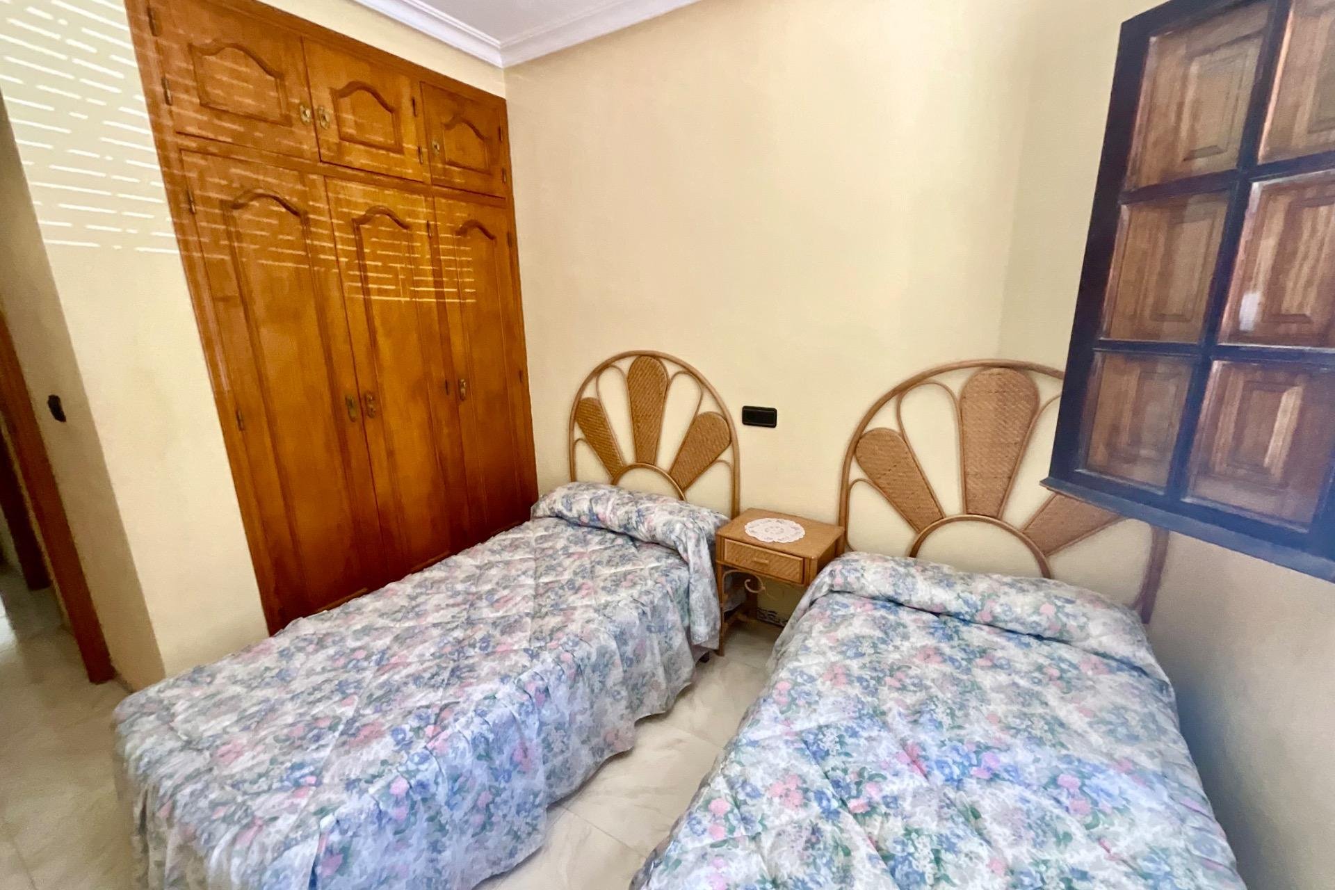 Használt Ingatlanok - Bungaló -
Torrevieja - Torreblanca