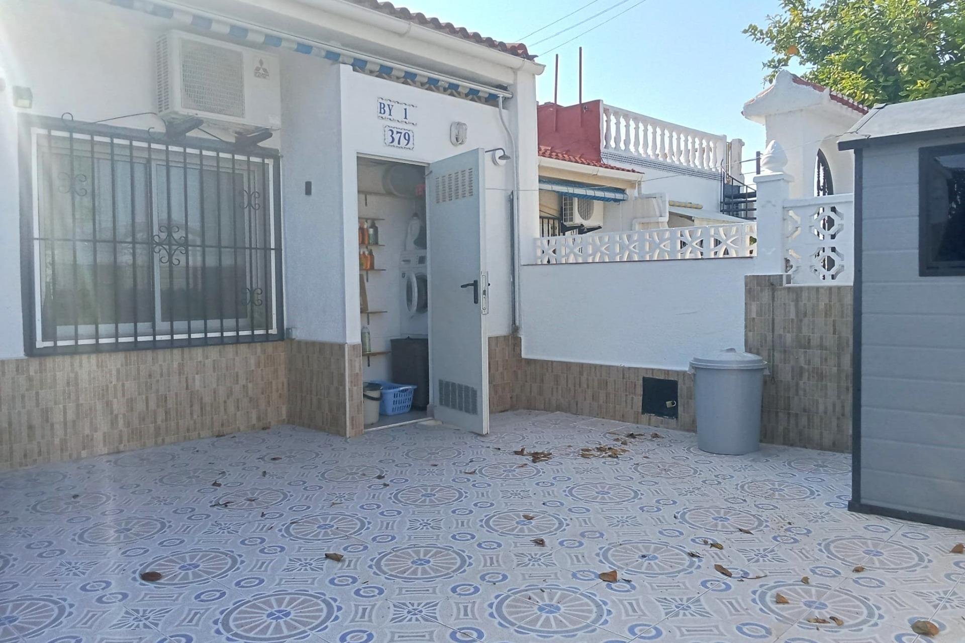 Használt Ingatlanok - Bungaló -
Torrevieja - Torretas