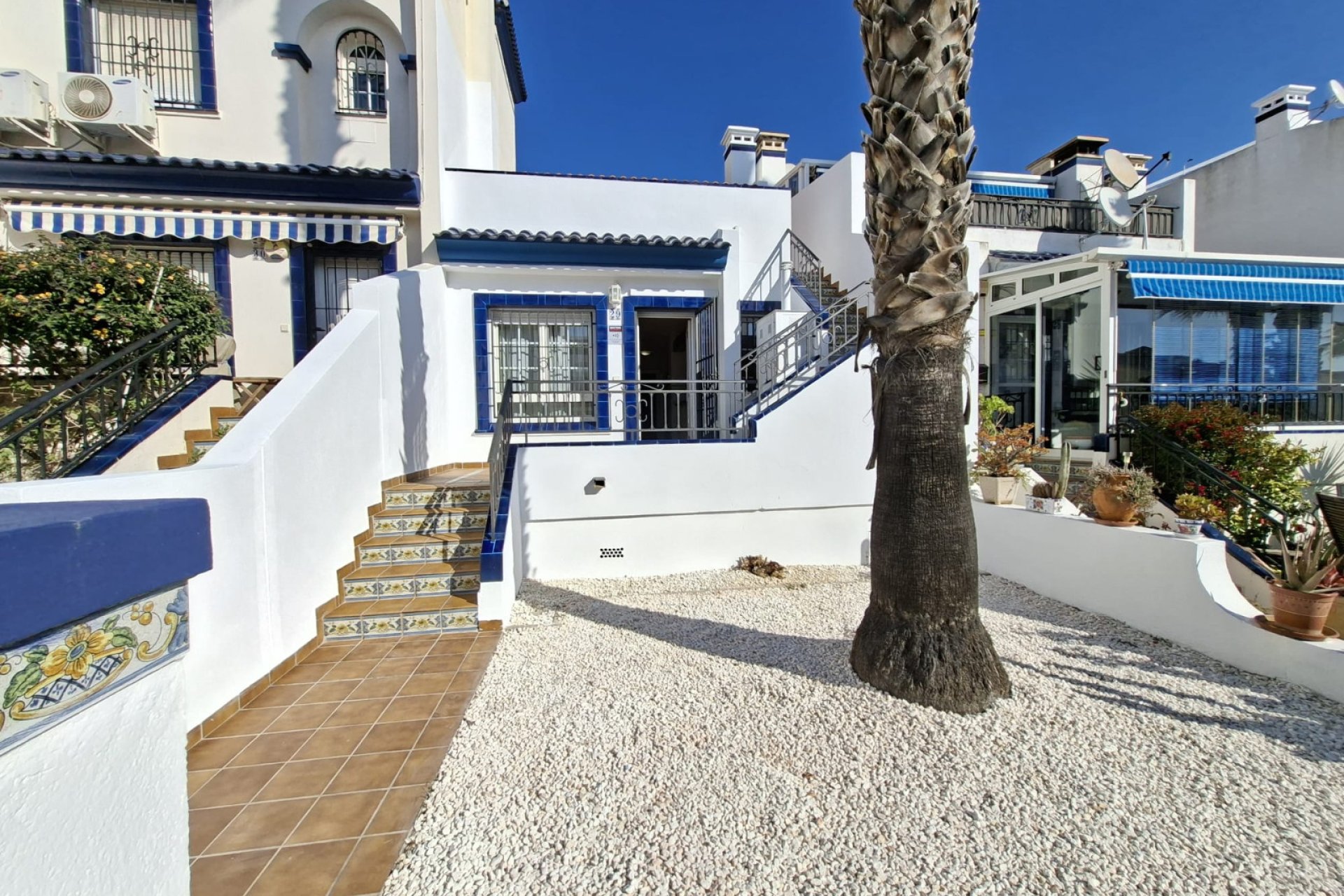 Használt Ingatlanok - Bungaló -
Villamartin - Costa Blanca