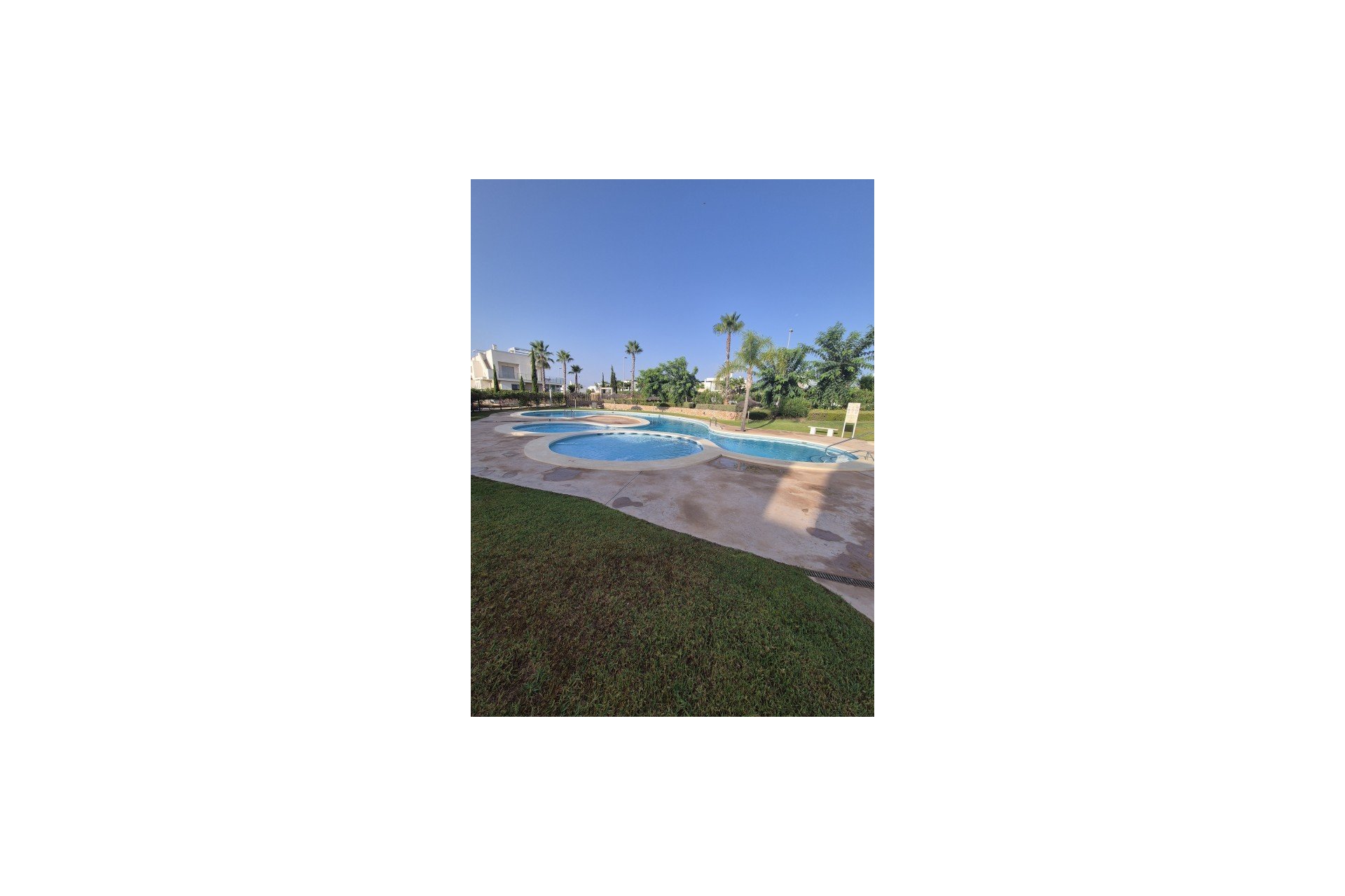 Használt Ingatlanok - Bungaló -
Vistabella Golf Entre Naranjos - Inland