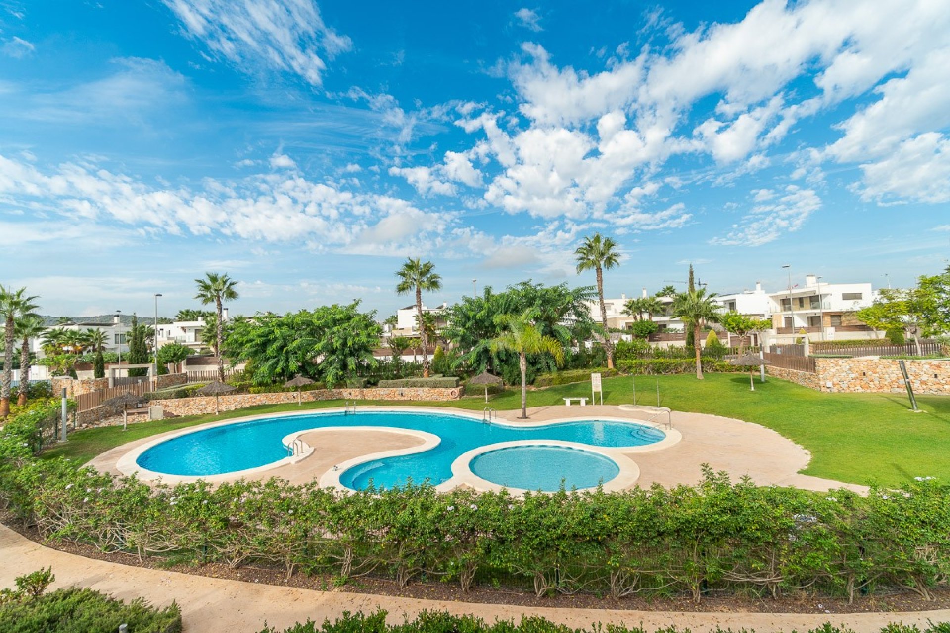 Használt Ingatlanok - Bungaló -
Vistabella Golf Entre Naranjos - Inland