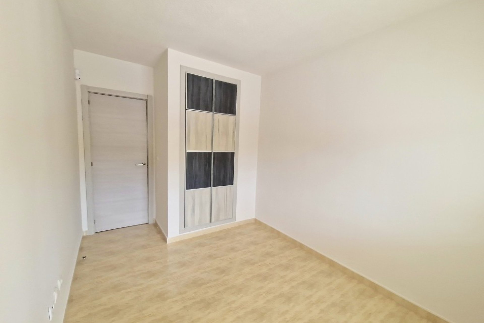 Használt Ingatlanok - Ikerház -
La Nucía - Costa Blanca