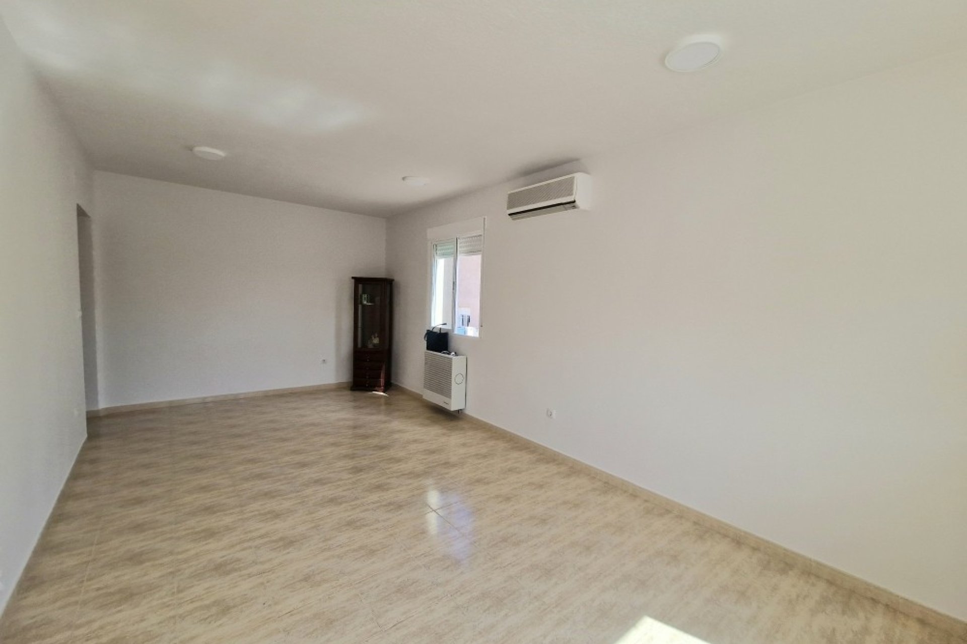 Használt Ingatlanok - Ikerház -
La Nucía - Costa Blanca