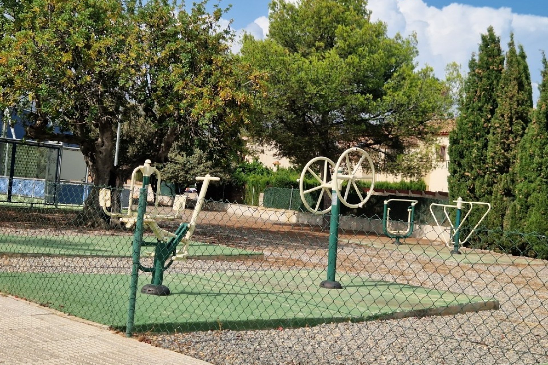 Használt Ingatlanok - Ikerház -
La Nucía - Costa Blanca