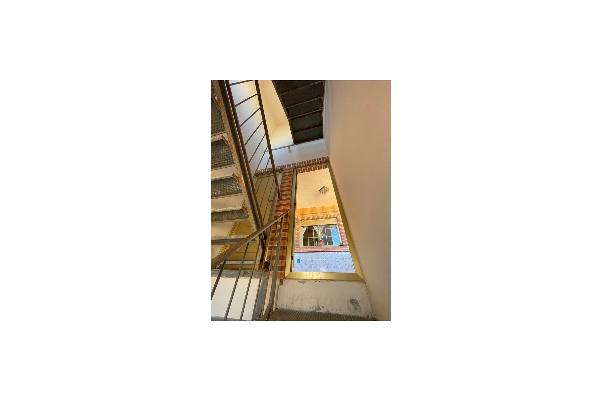 Használt Ingatlanok - Ikerház -
La Union - Costa Calida