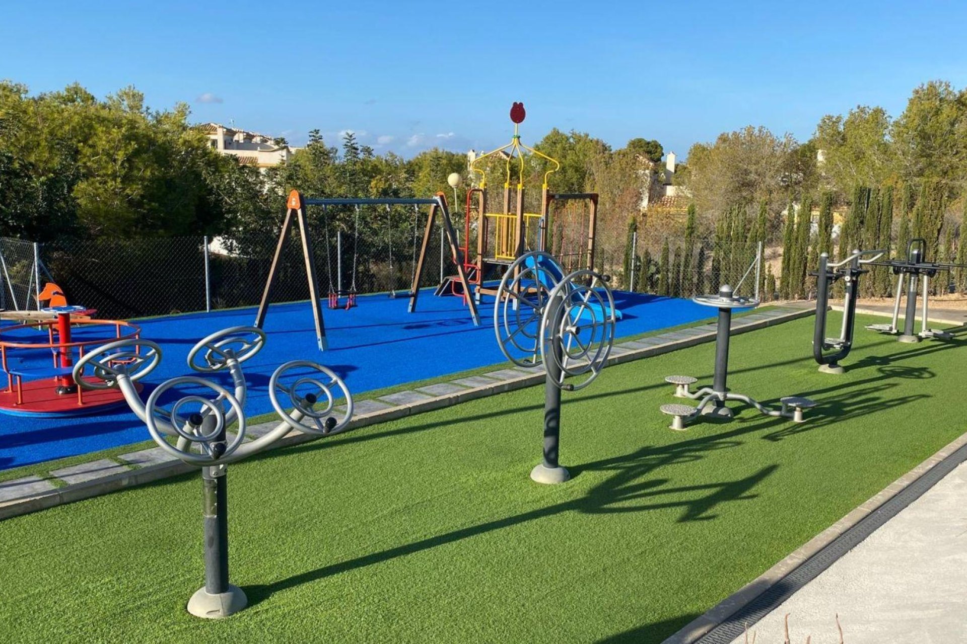 Használt Ingatlanok - Ikerház -
Torrevieja - Los Balcones