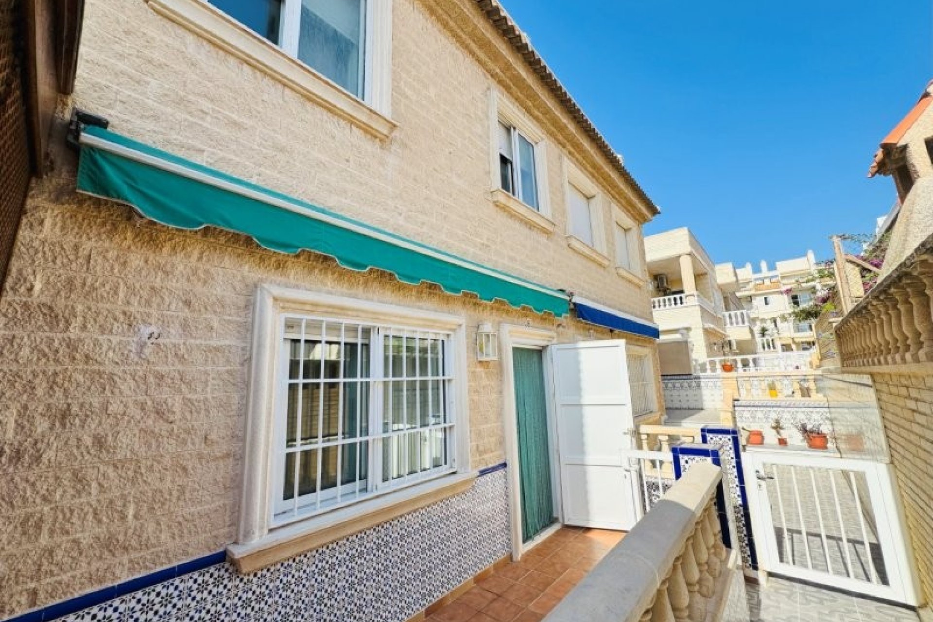 Használt Ingatlanok - Kétszintes lakás -
La Mata - Costa Blanca