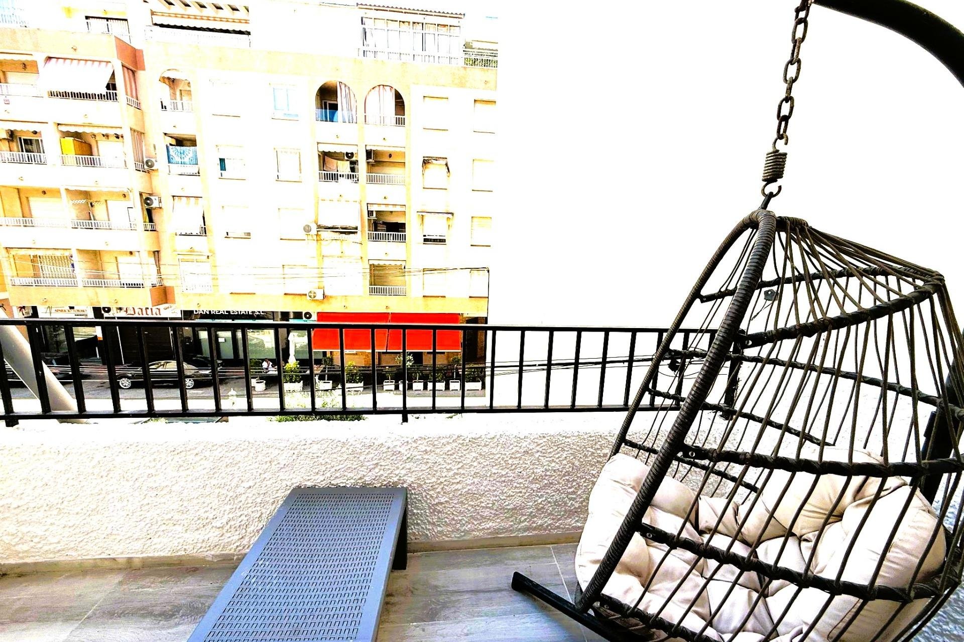 Használt Ingatlanok - Kétszintes lakás -
Torrevieja - Centrum