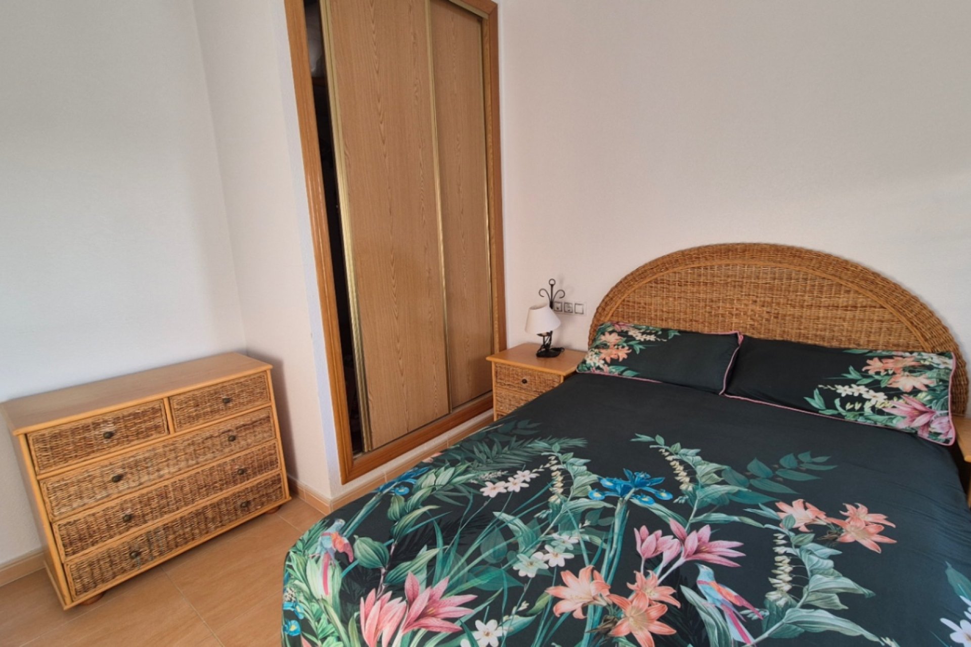 Használt Ingatlanok - Kétszintes lakás -
Torrevieja - Costa Blanca