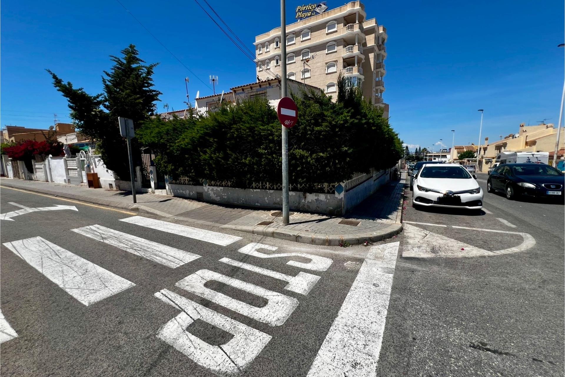 Használt Ingatlanok - Kétszintes lakás -
Torrevieja - Nueva Torrevieja