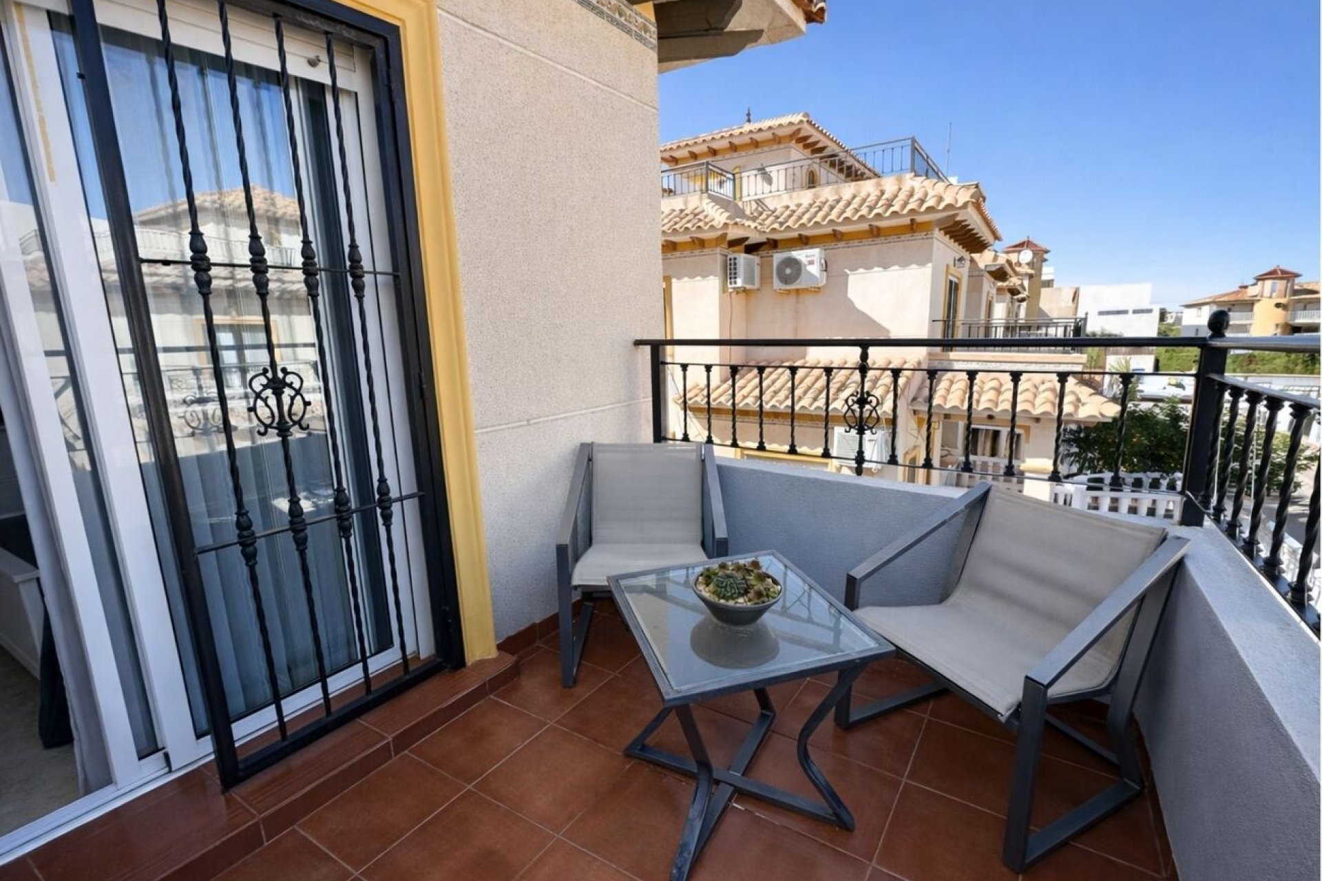 Használt Ingatlanok - Quad House -
La Zenia - Costa Blanca