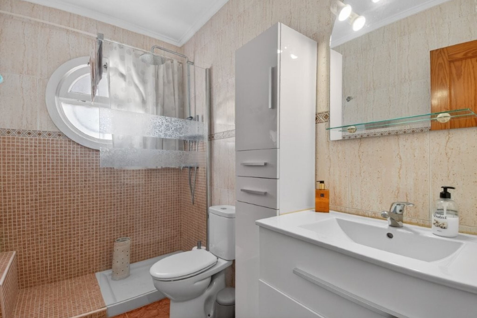 Használt Ingatlanok - Quad House -
Playa Flamenca - Serena III