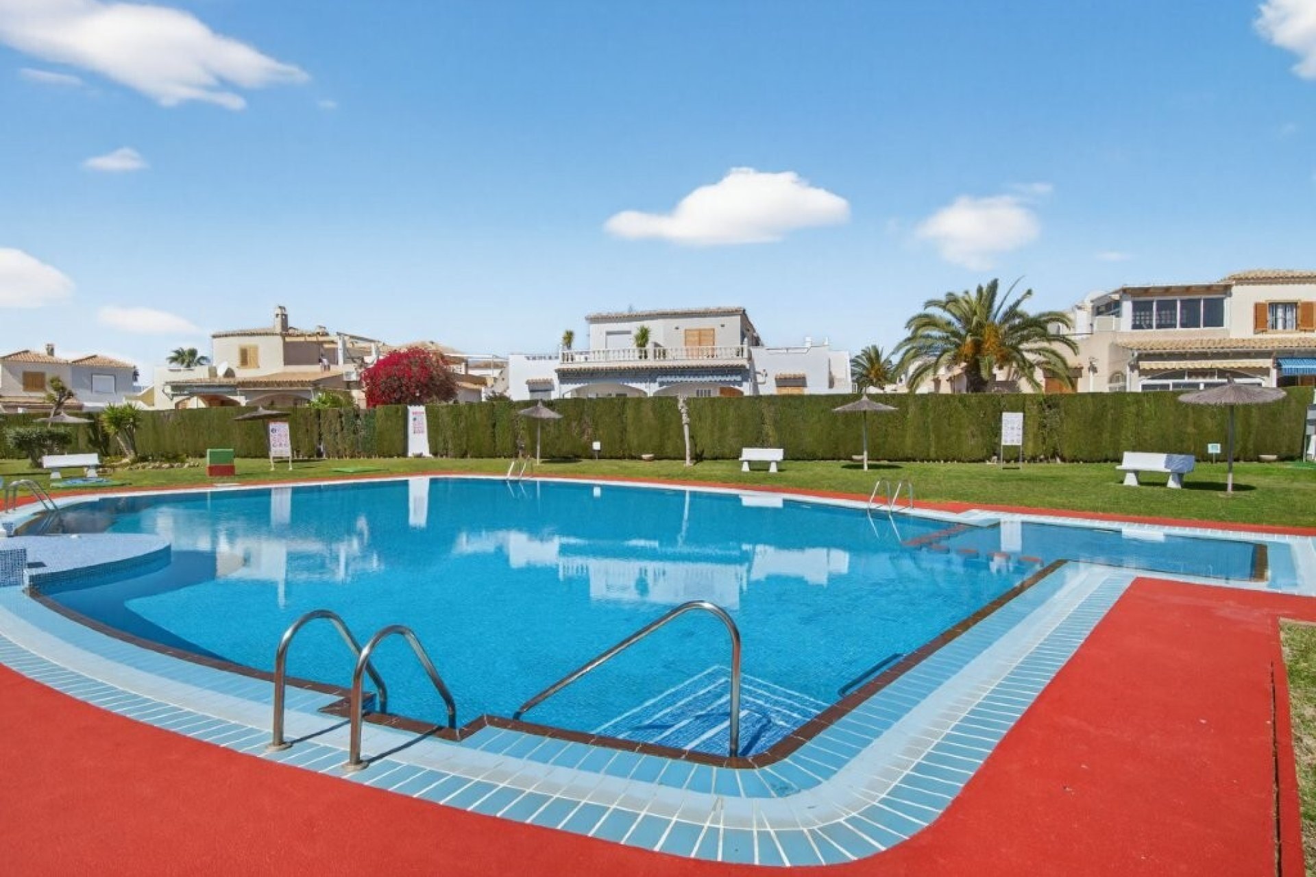 Használt Ingatlanok - Quad House -
Playa Flamenca - Serena III