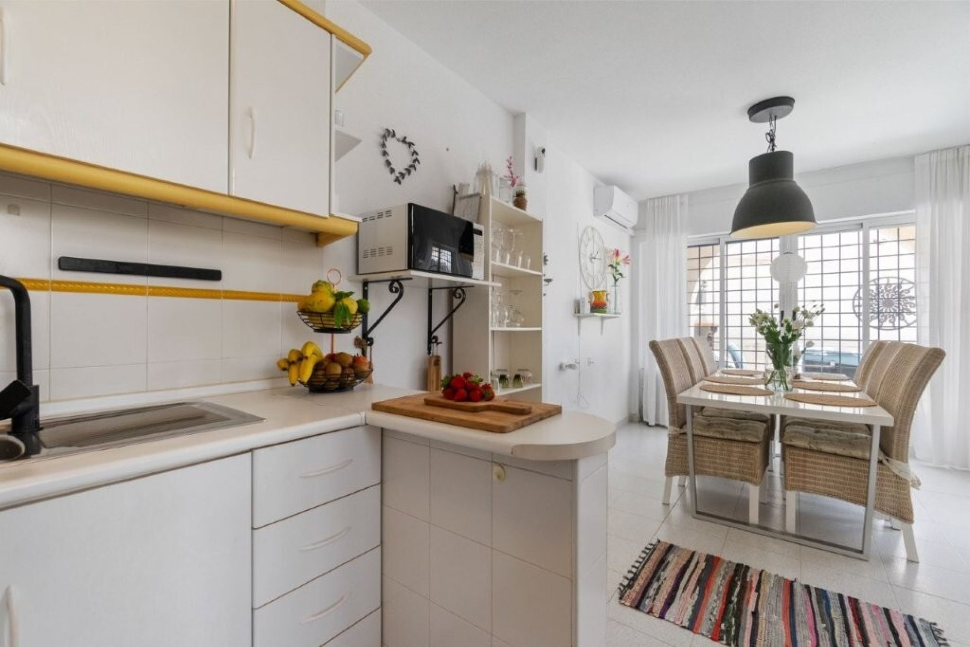 Használt Ingatlanok - Quad House -
Torrevieja - La Rosaleda