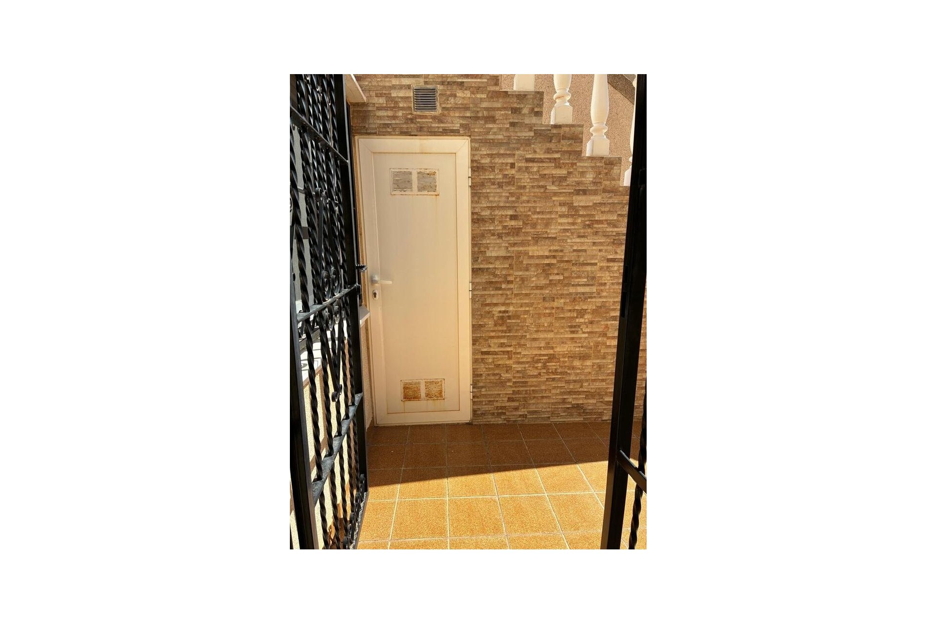 Használt Ingatlanok - Quad Villa -
Las Filipinas - Costa Blanca