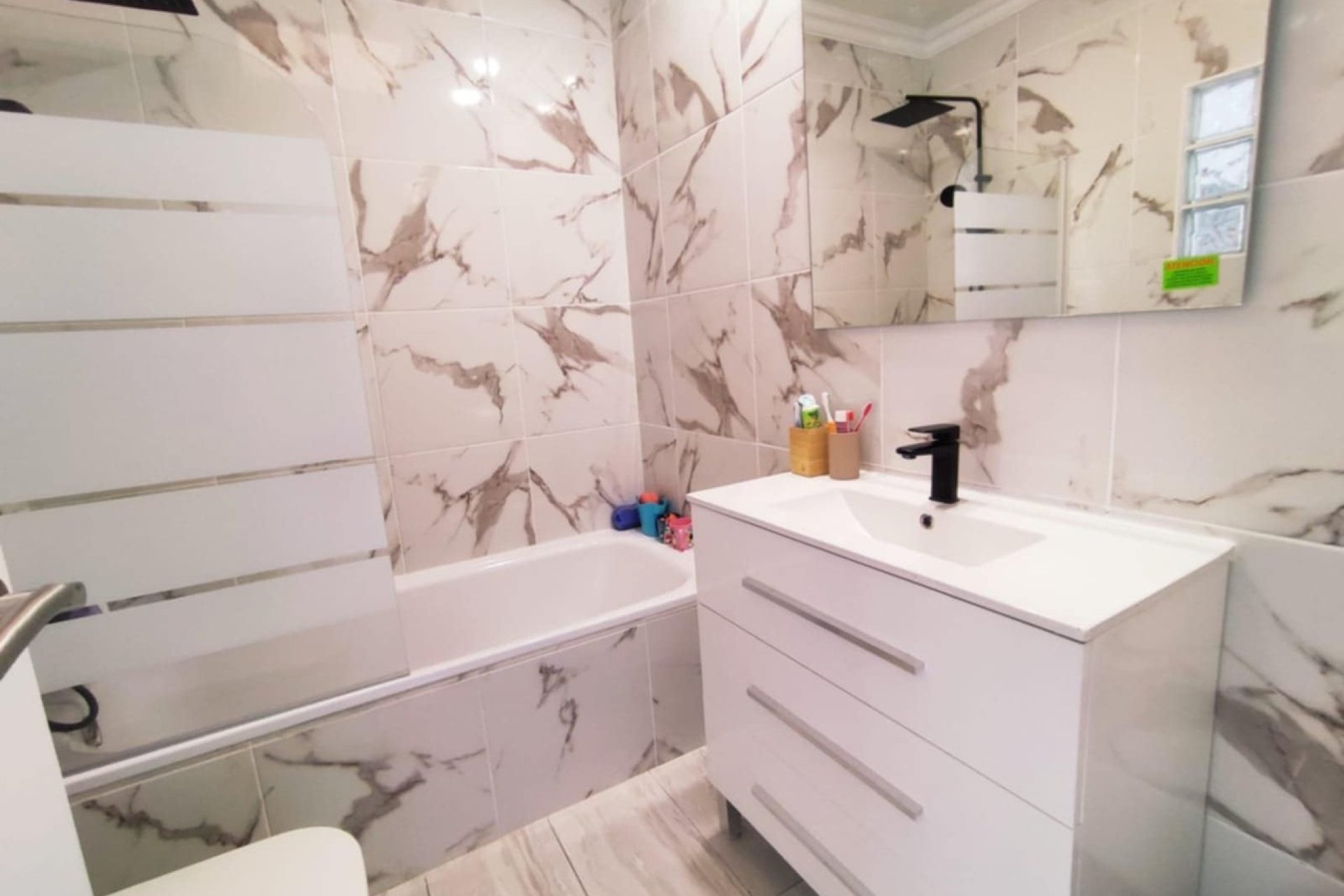 Használt Ingatlanok - Quad Villa -
Playa Flamenca - Costa Blanca