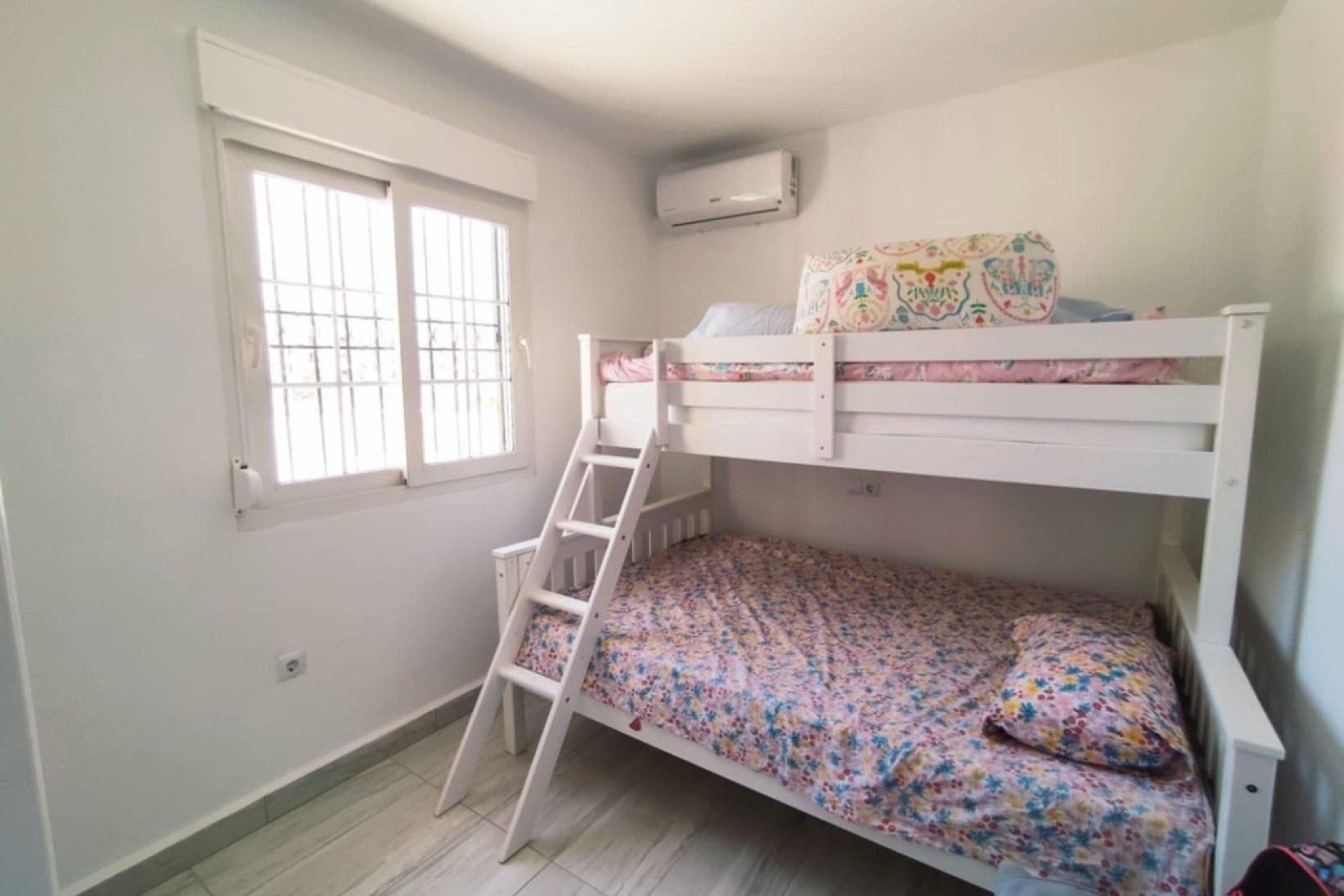 Használt Ingatlanok - Quad Villa -
Playa Flamenca - Costa Blanca