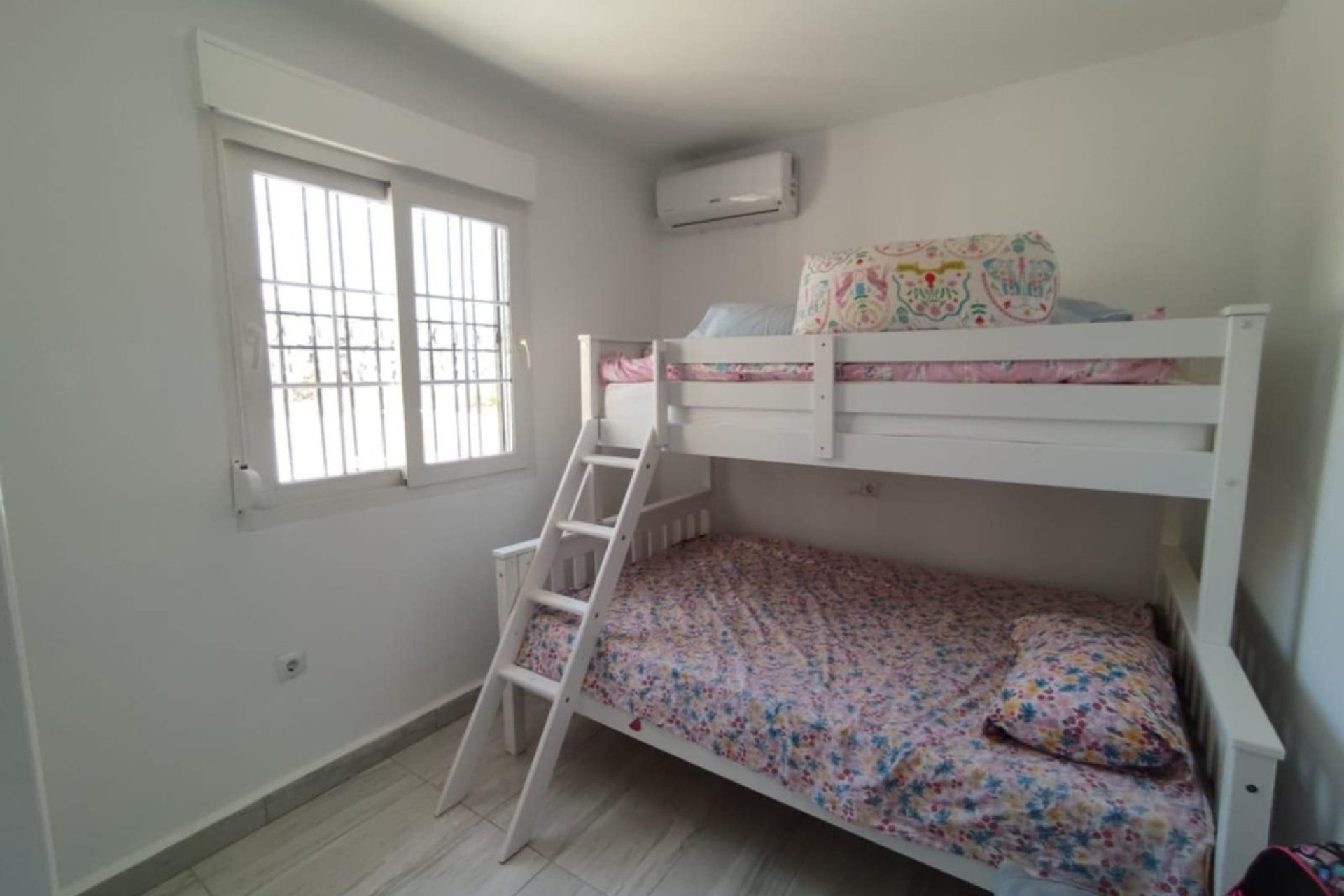 Használt Ingatlanok - Quad Villa -
Playa Flamenca - Costa Blanca
