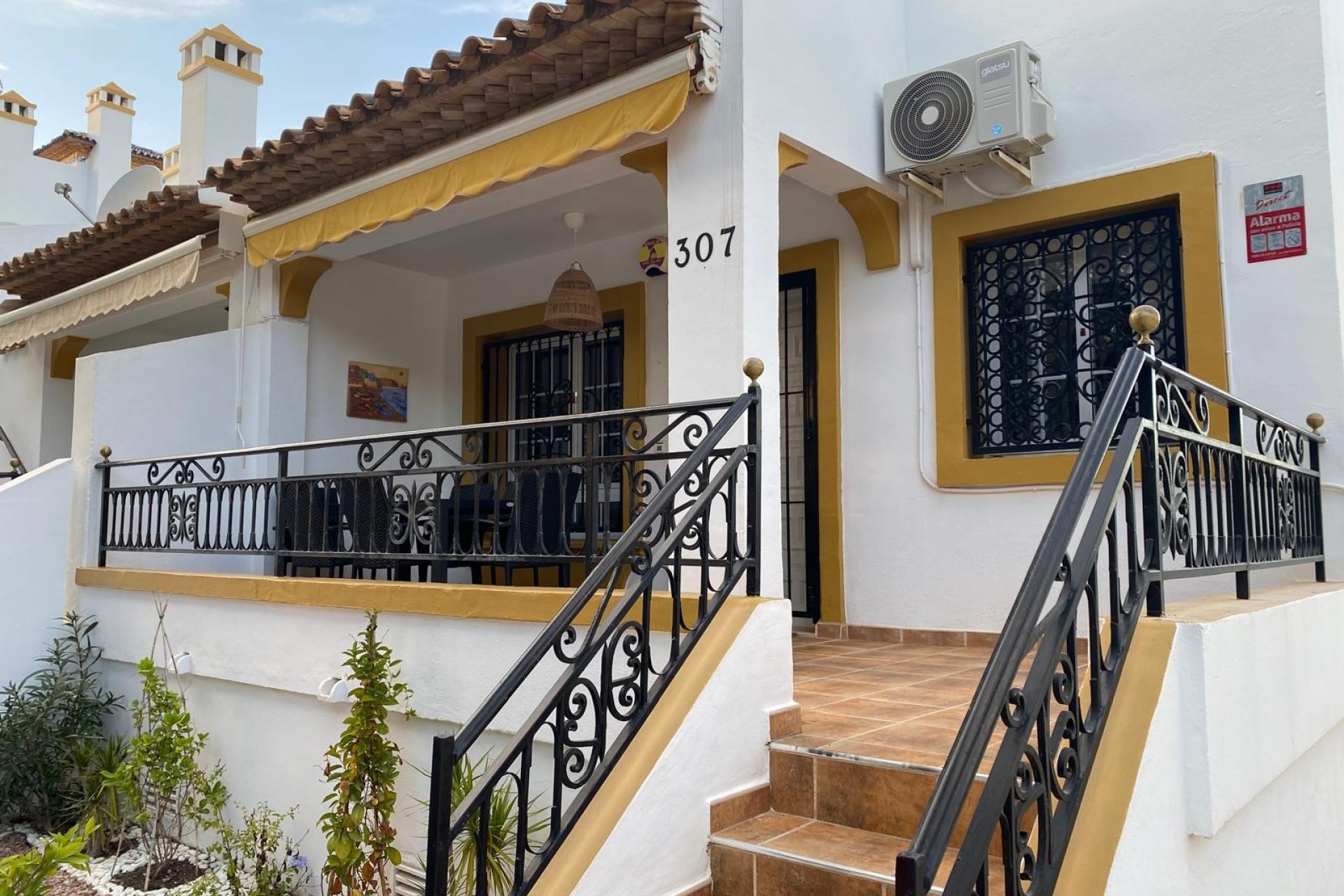 Használt Ingatlanok - Semi Detached -
Orihuela Costa - Costa Blanca
