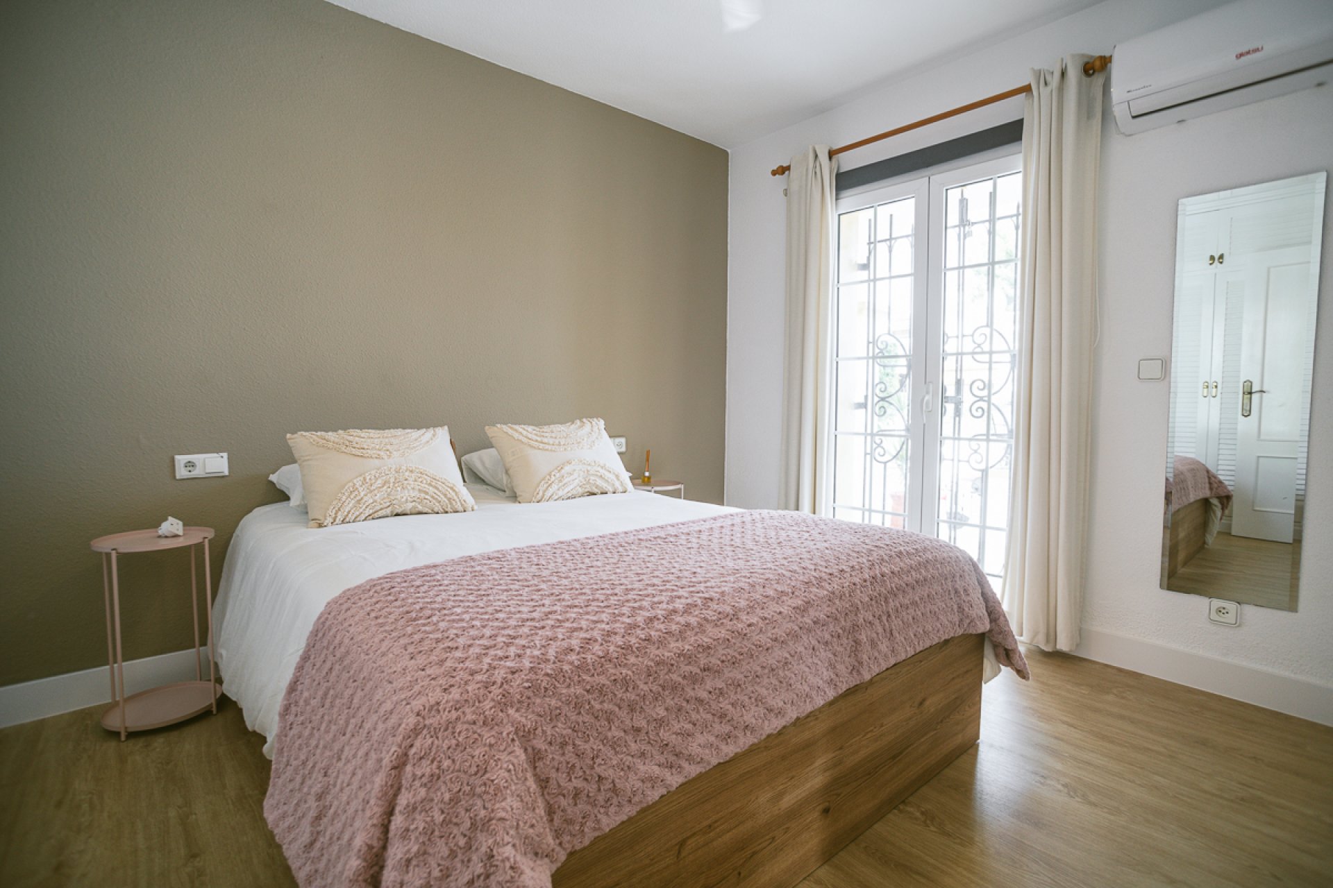 Használt Ingatlanok - Semi Detached -
Orihuela Costa - Costa Blanca
