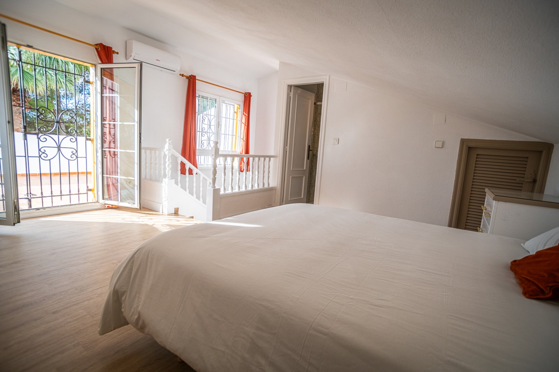 Használt Ingatlanok - Semi Detached -
Orihuela Costa - Costa Blanca