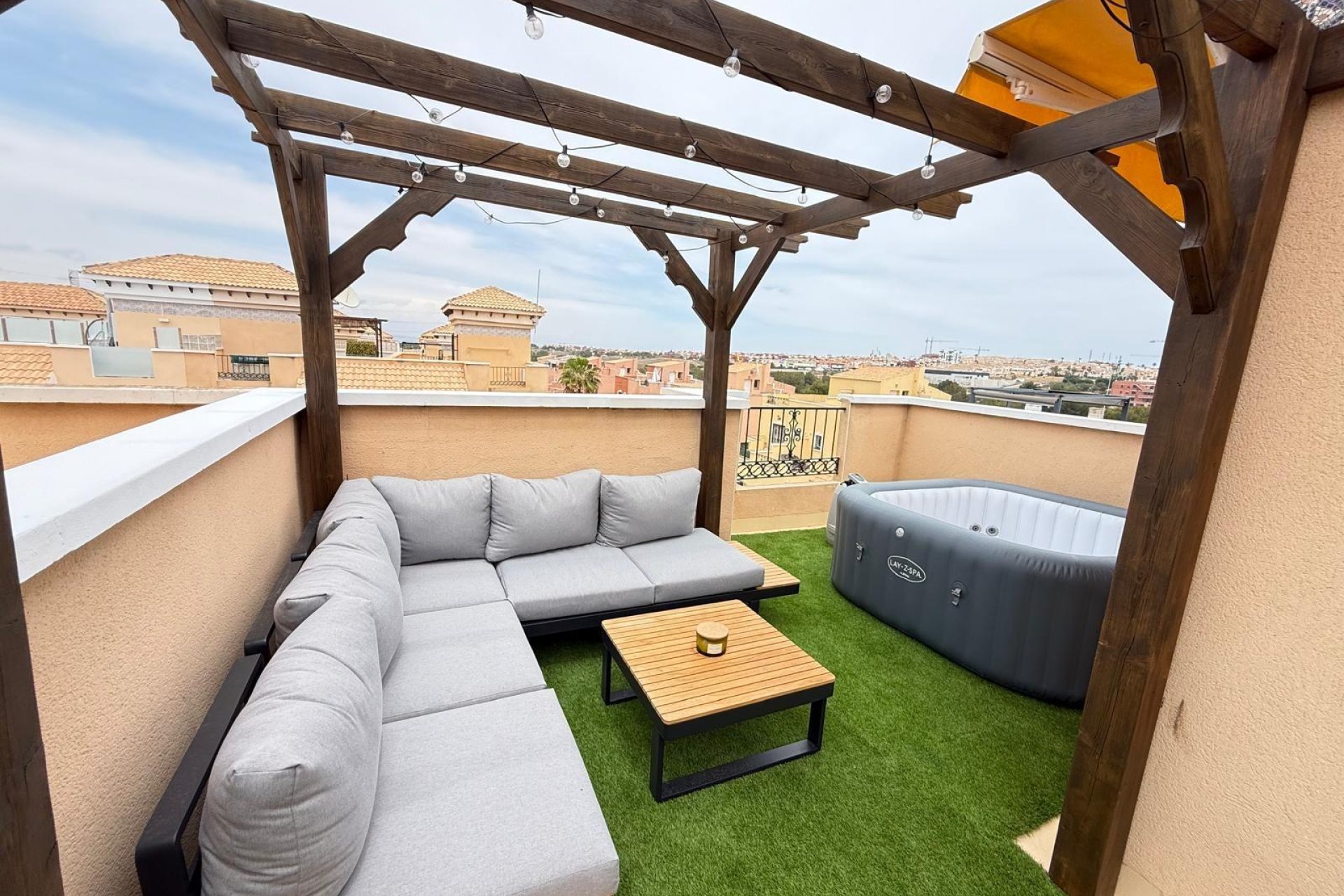 Használt Ingatlanok - Semi Detached -
Orihuela Costa - Villamartín