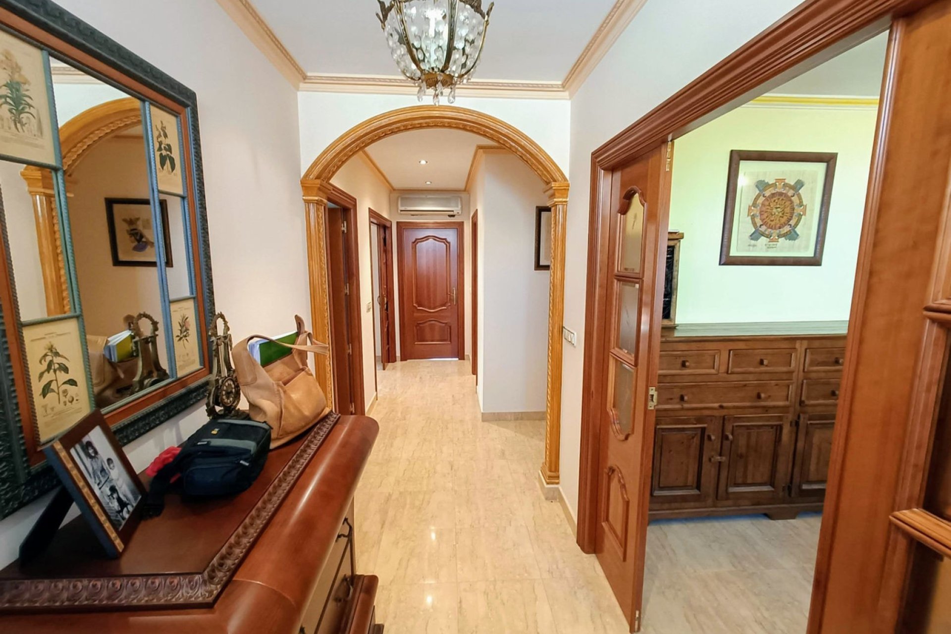 Használt Ingatlanok - Sorház -
Algueña - Inland