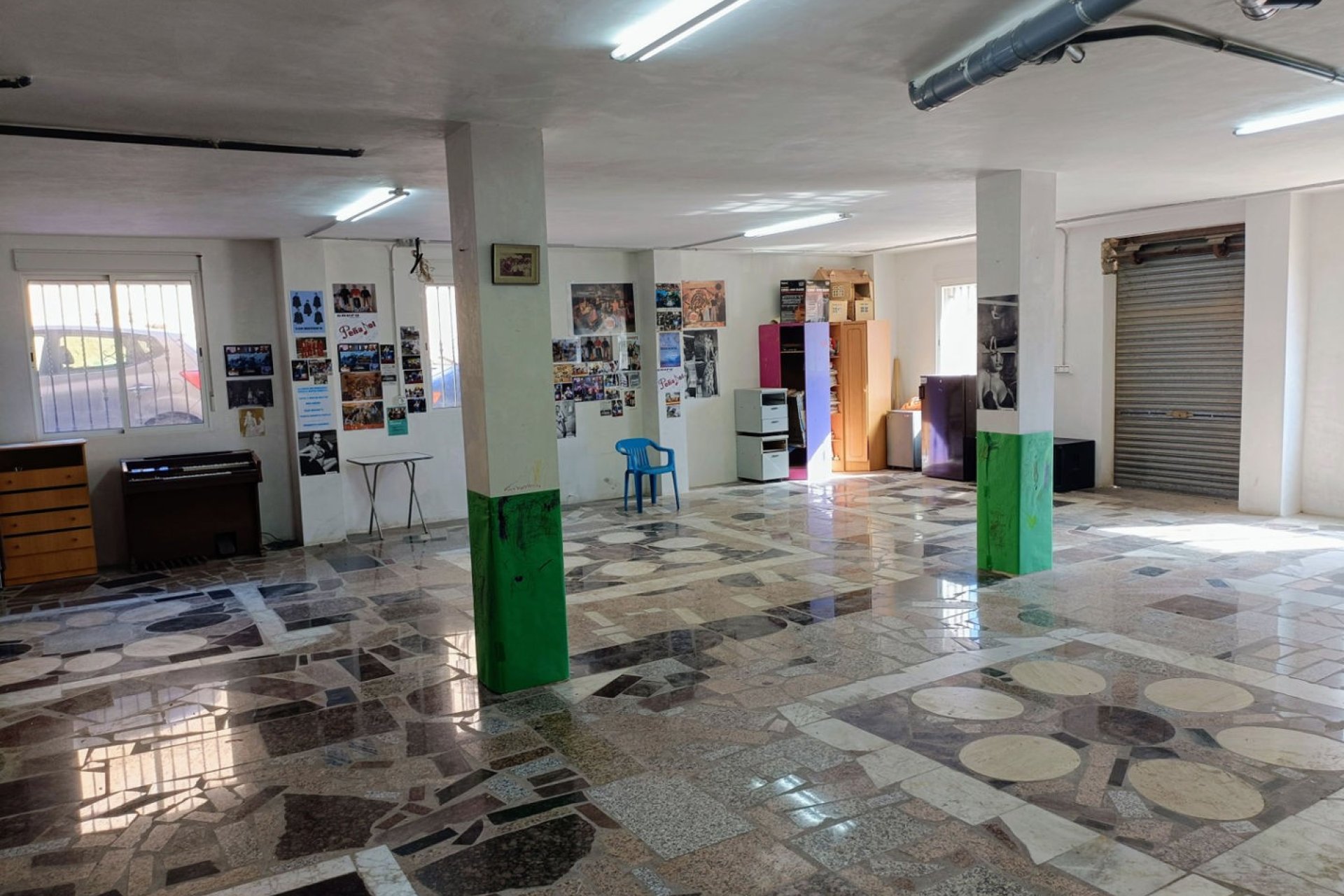 Használt Ingatlanok - Sorház -
Algueña - Inland