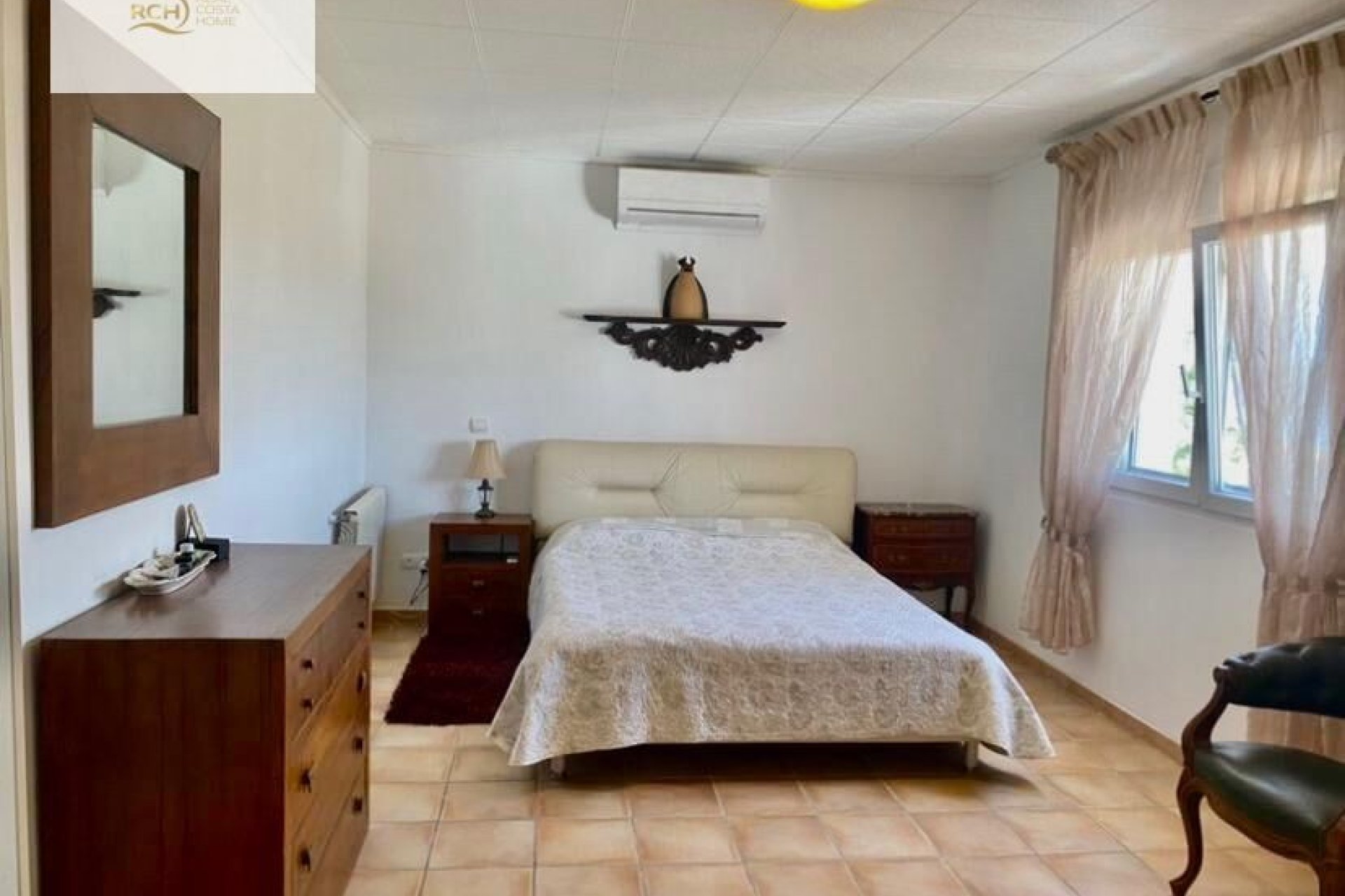 Használt Ingatlanok - Sorház -
Altea - Palau Cuesta Narices