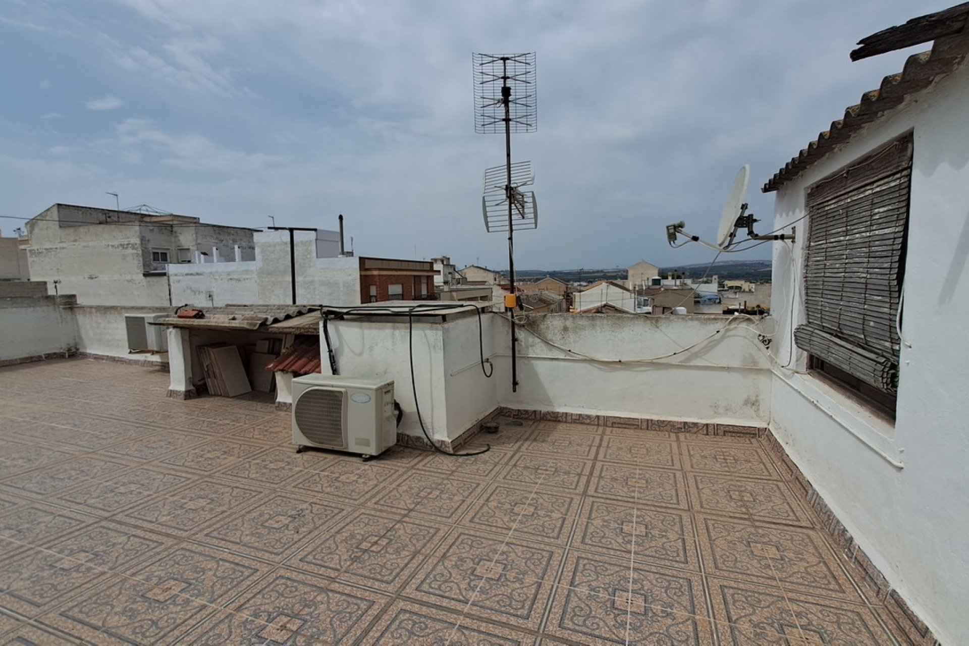 Használt Ingatlanok - Sorház -
Benijofar - Costa Blanca