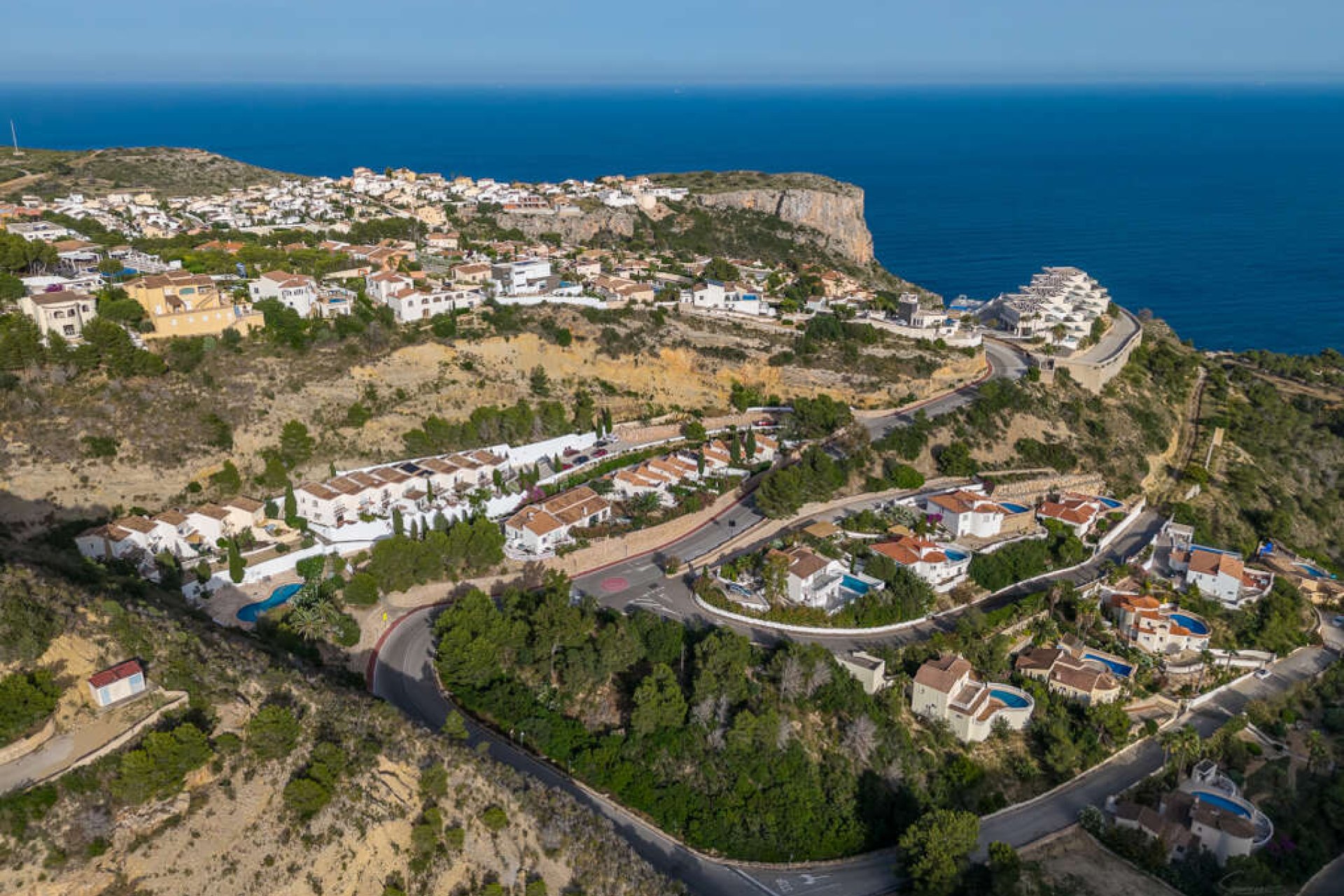 Használt Ingatlanok - Sorház -
Benitachell - Costa Blanca