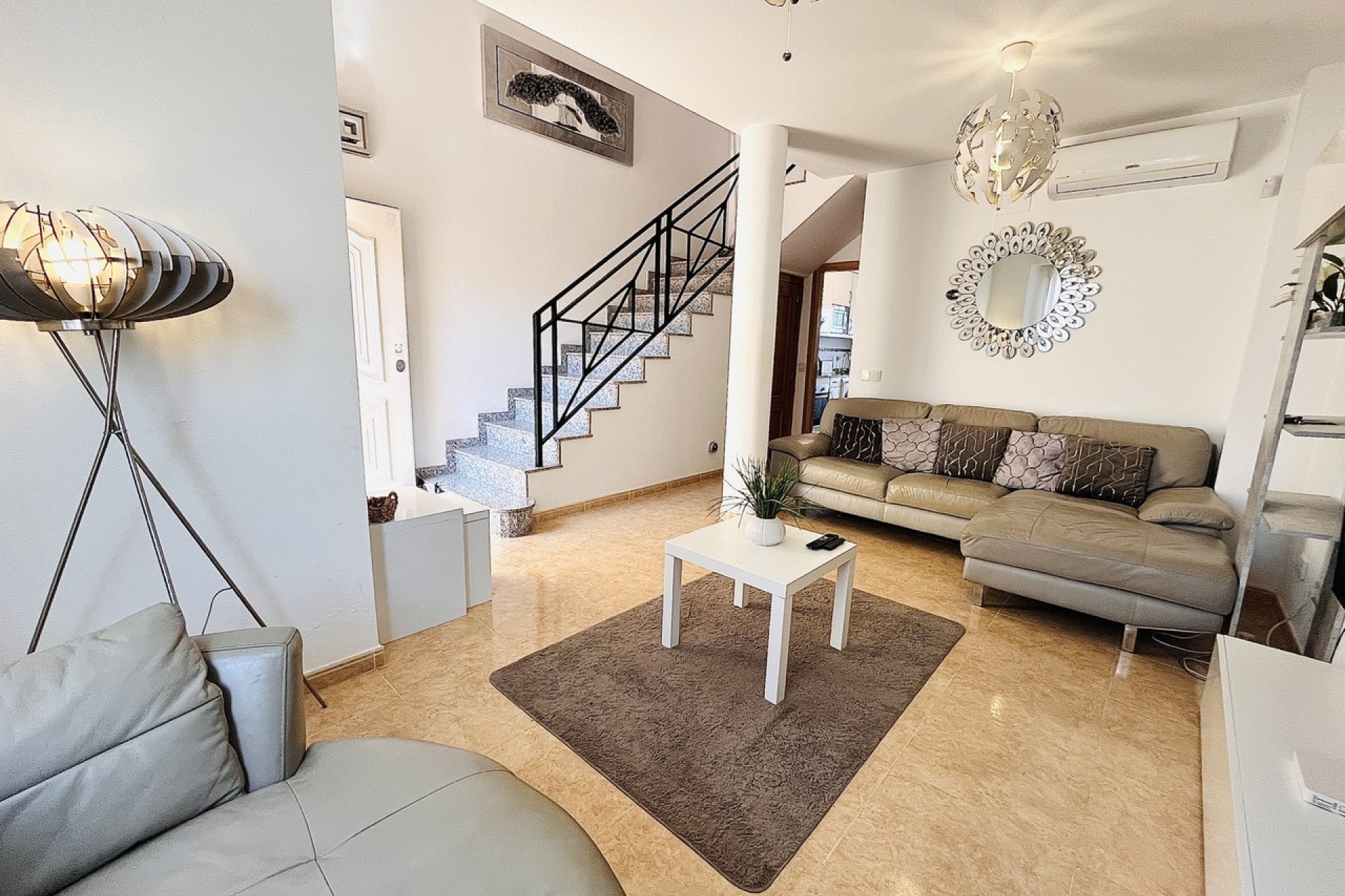 Használt Ingatlanok - Sorház -
Cabo Roig - Costa Blanca