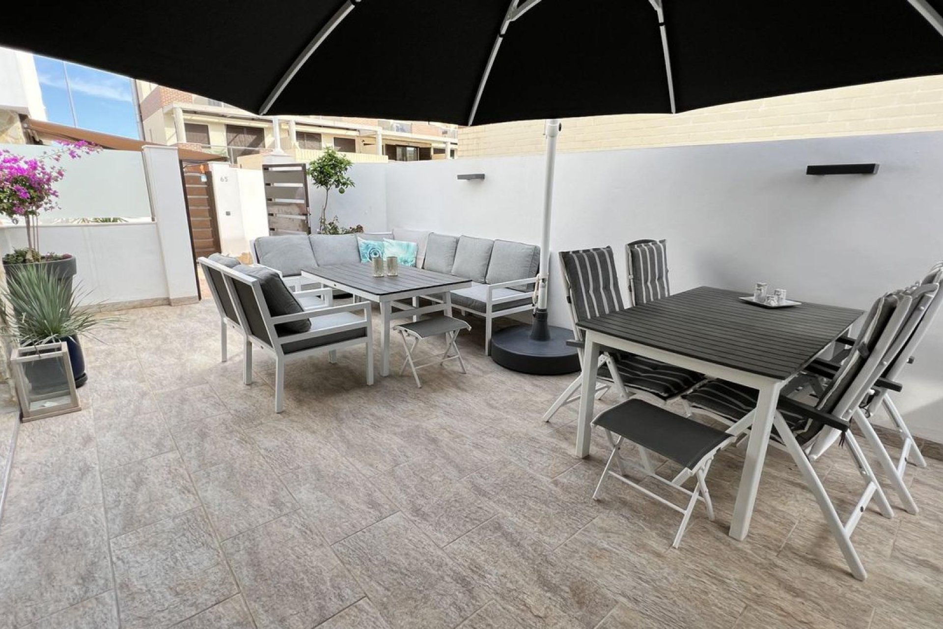 Használt Ingatlanok - Sorház -
Cabo Roig - Costa Blanca