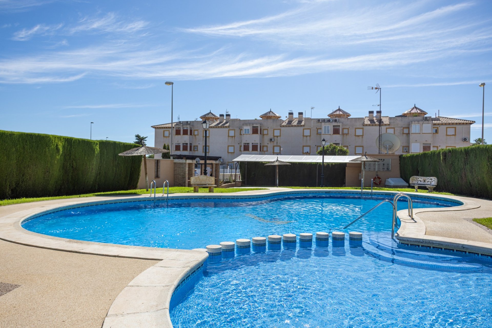 Használt Ingatlanok - Sorház -
Cabo Roig - Costa Blanca