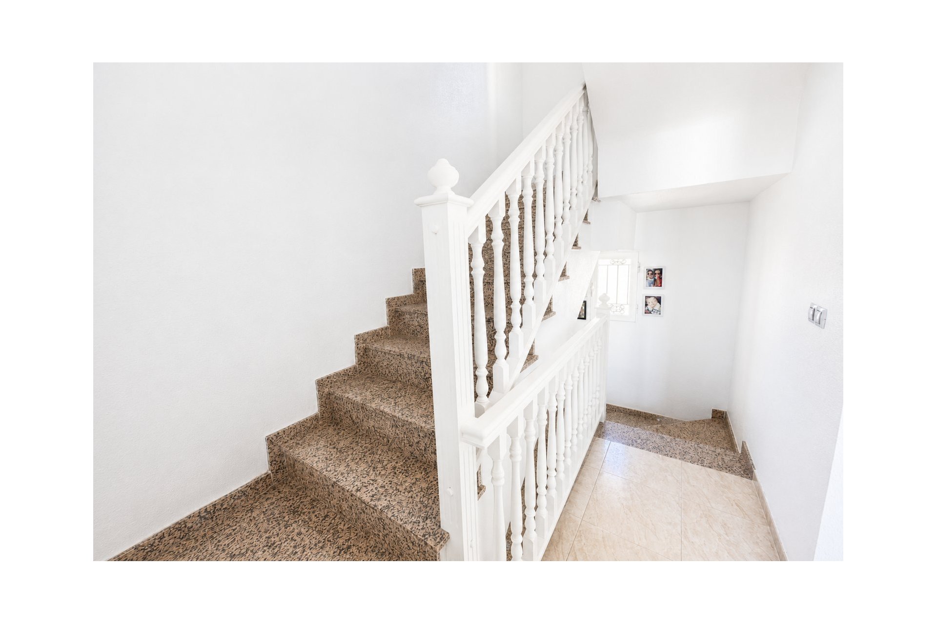 Használt Ingatlanok - Sorház -
Campoamor - Costa Blanca