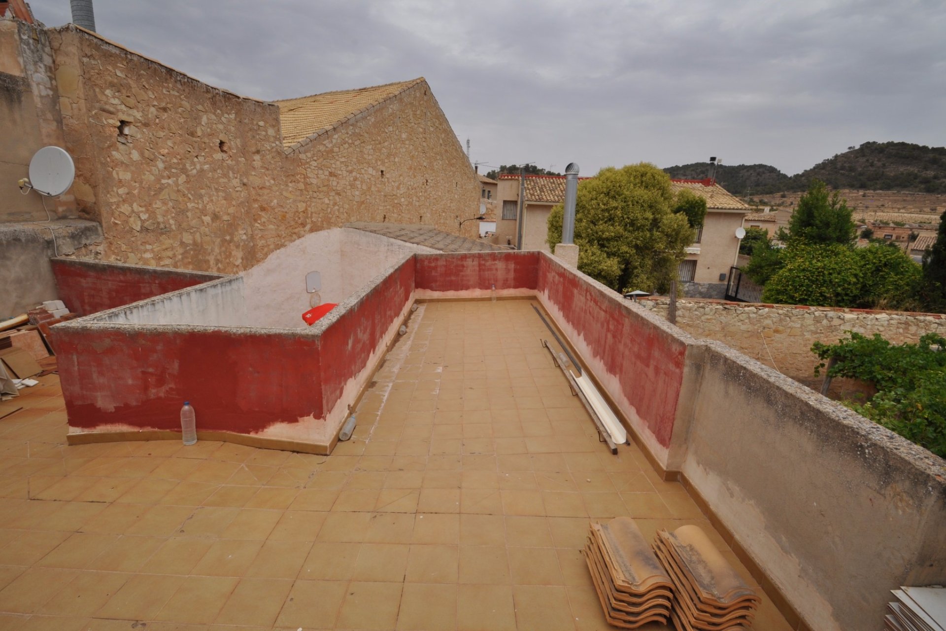 Használt Ingatlanok - Sorház -
Chinorlet - Inland