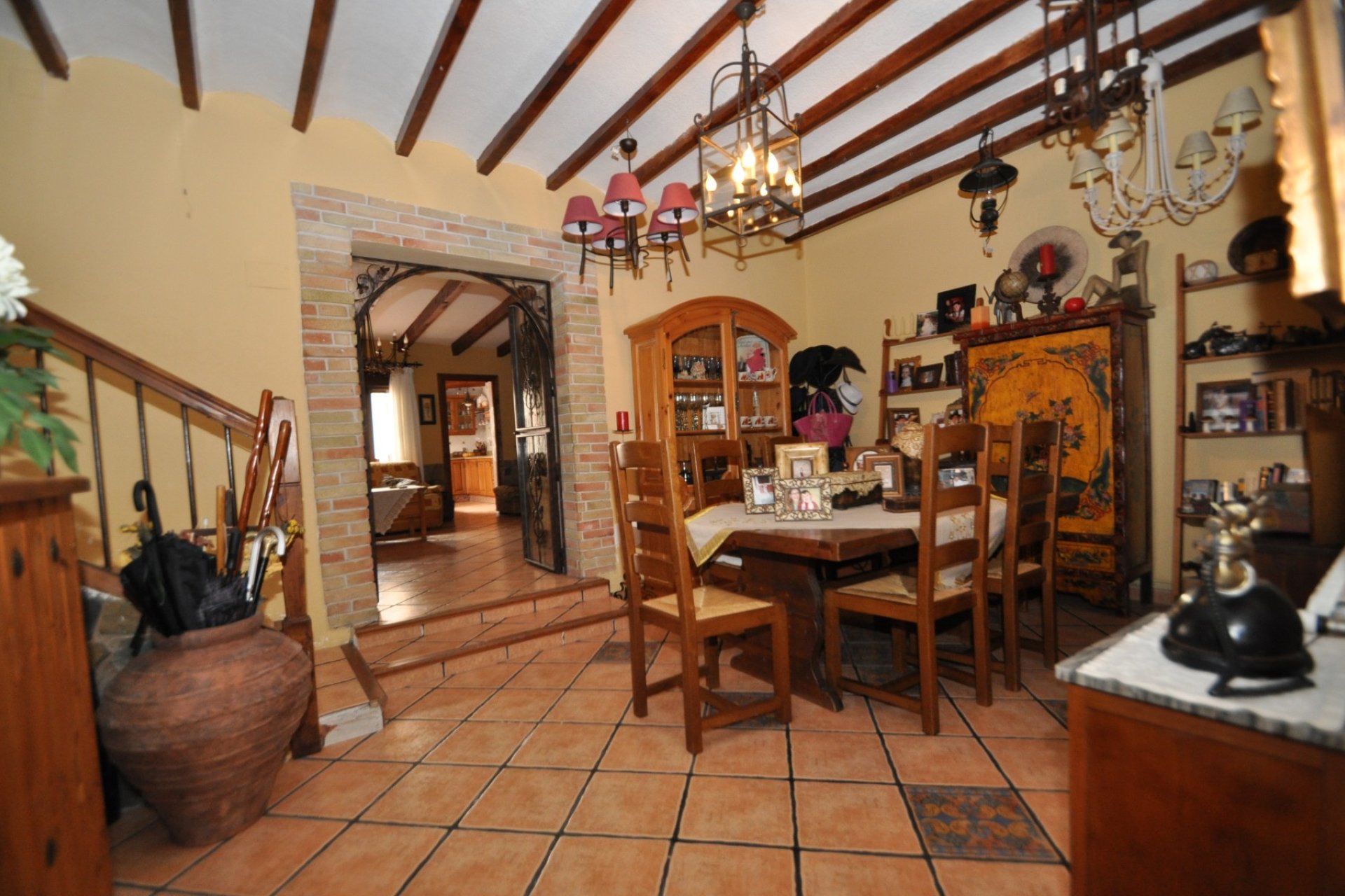 Használt Ingatlanok - Sorház -
Chinorlet - Inland