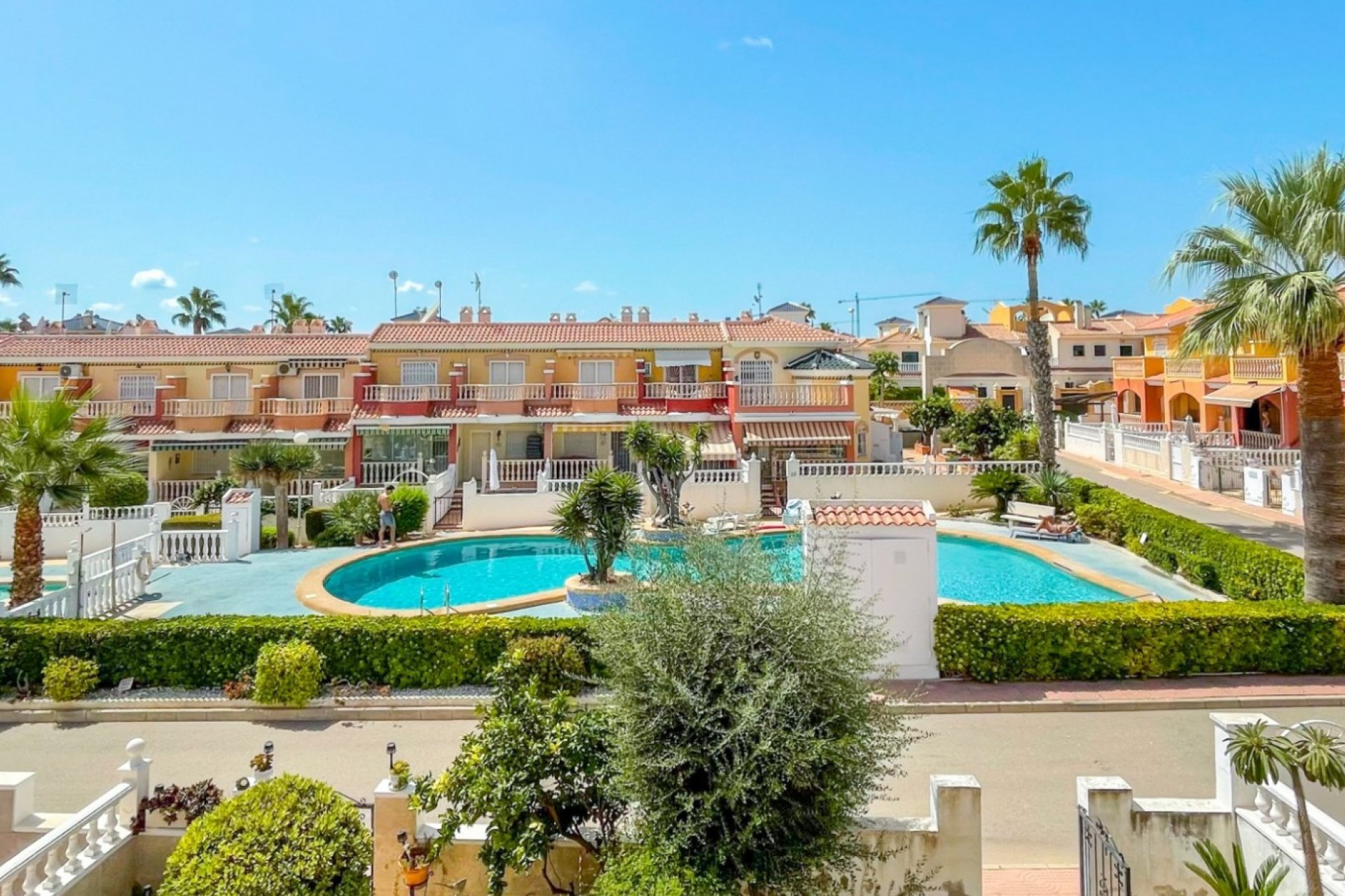 Használt Ingatlanok - Sorház -
Ciudad Quesada - Costa Blanca