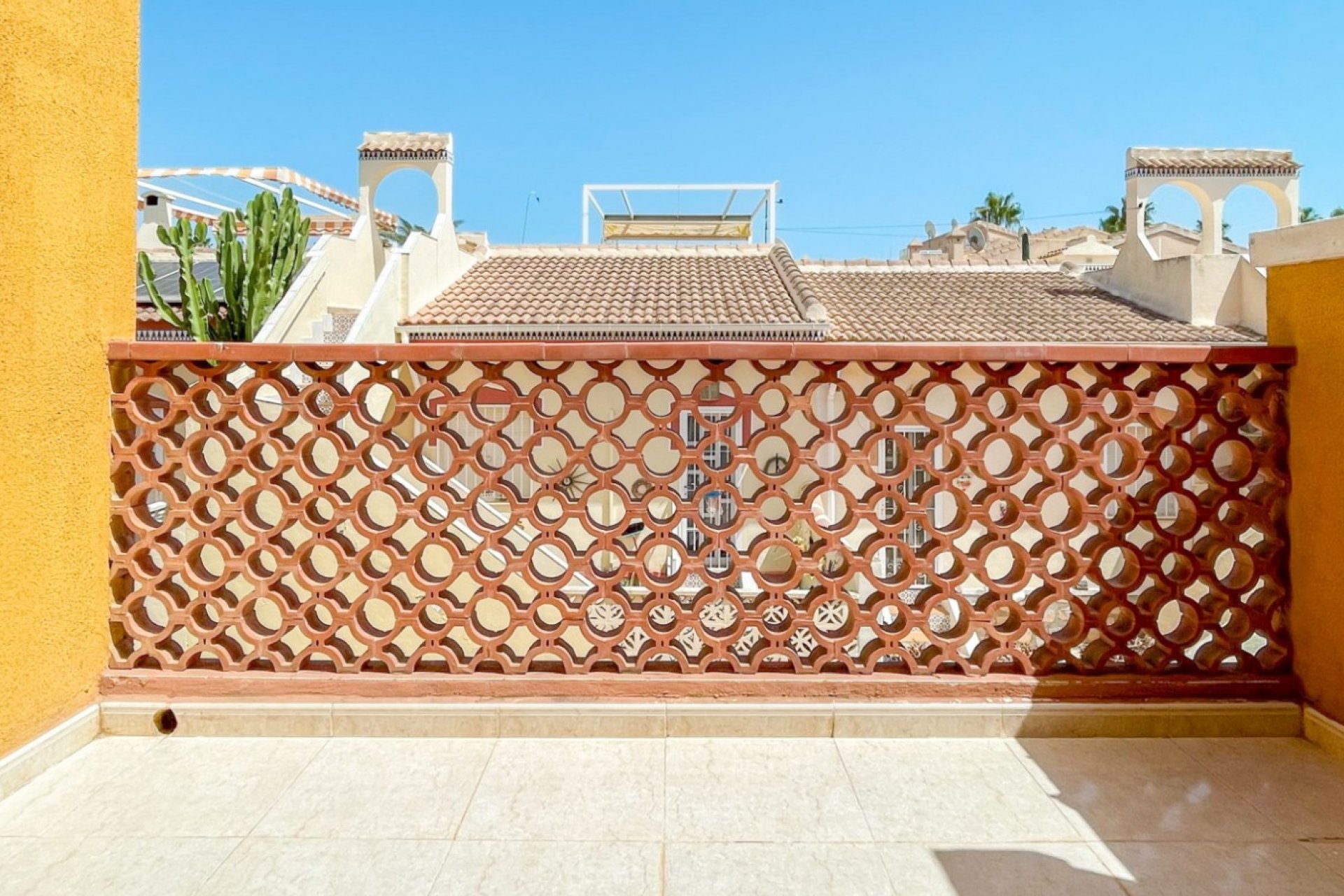 Használt Ingatlanok - Sorház -
Ciudad Quesada - Costa Blanca