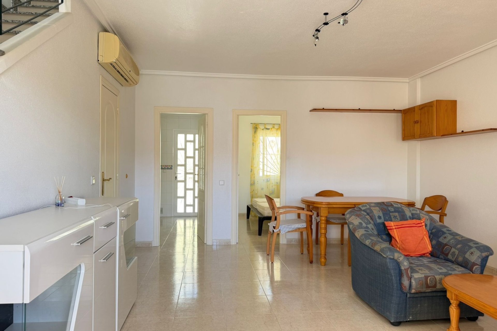 Használt Ingatlanok - Sorház -
Ciudad Quesada - Costa Blanca