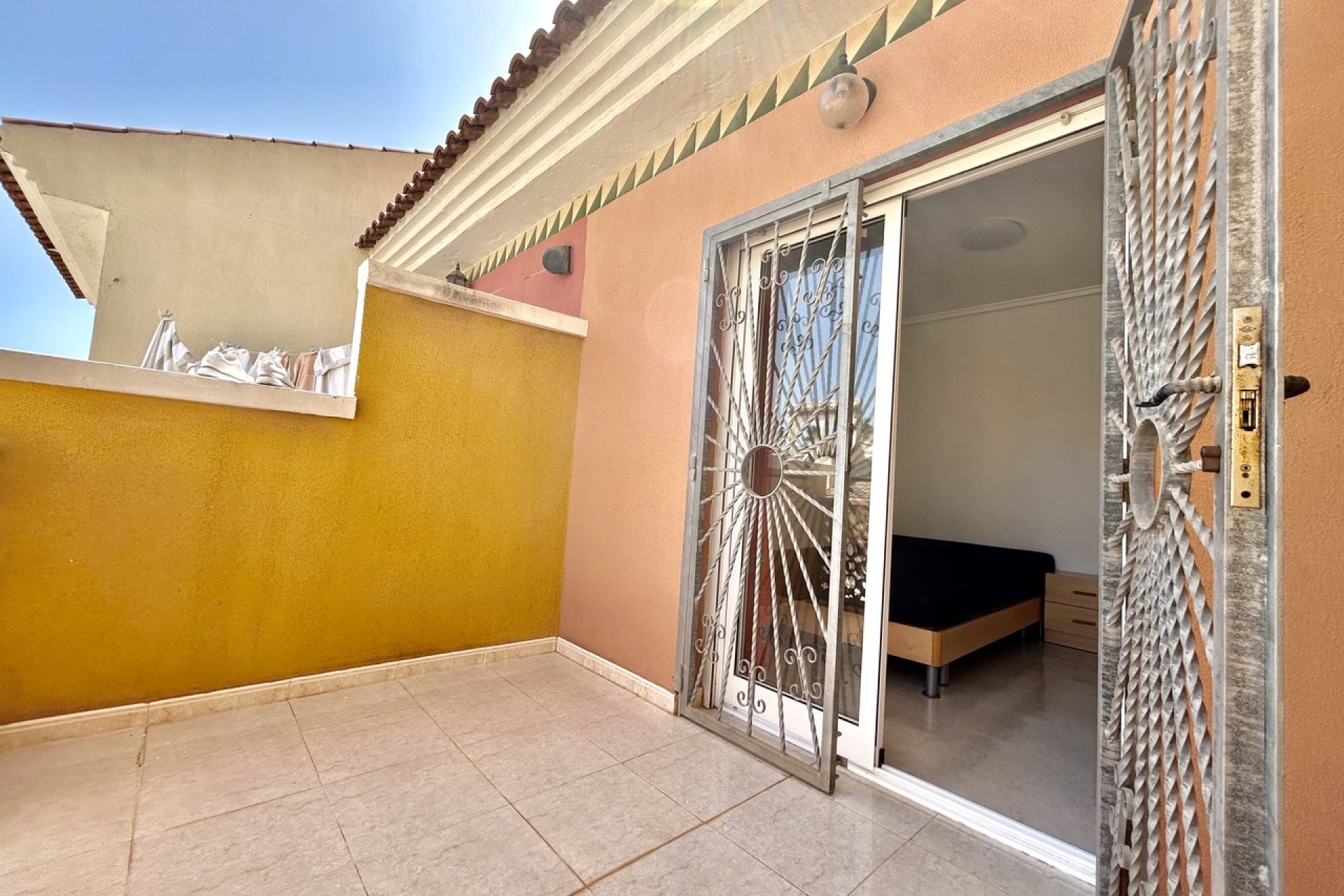 Használt Ingatlanok - Sorház -
Ciudad Quesada - Costa Blanca