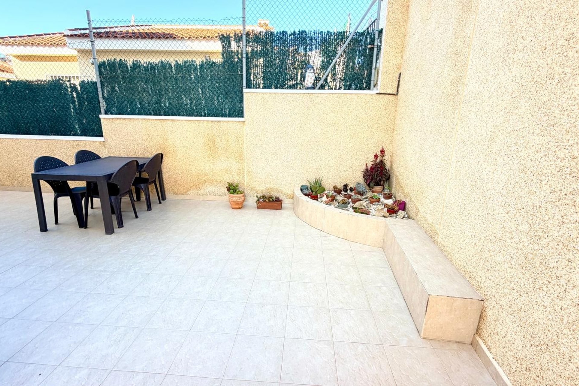 Használt Ingatlanok - Sorház -
Ciudad Quesada - Costa Blanca