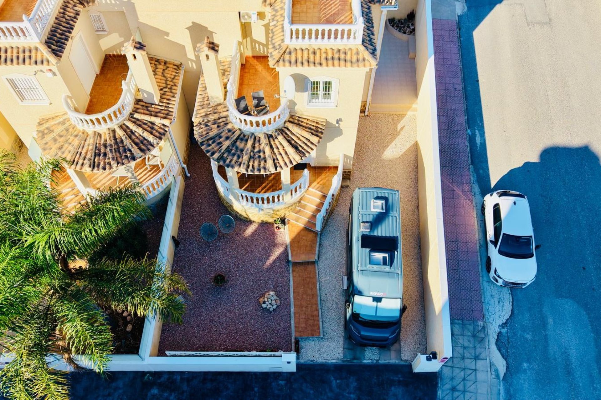 Használt Ingatlanok - Sorház -
Ciudad Quesada - Costa Blanca