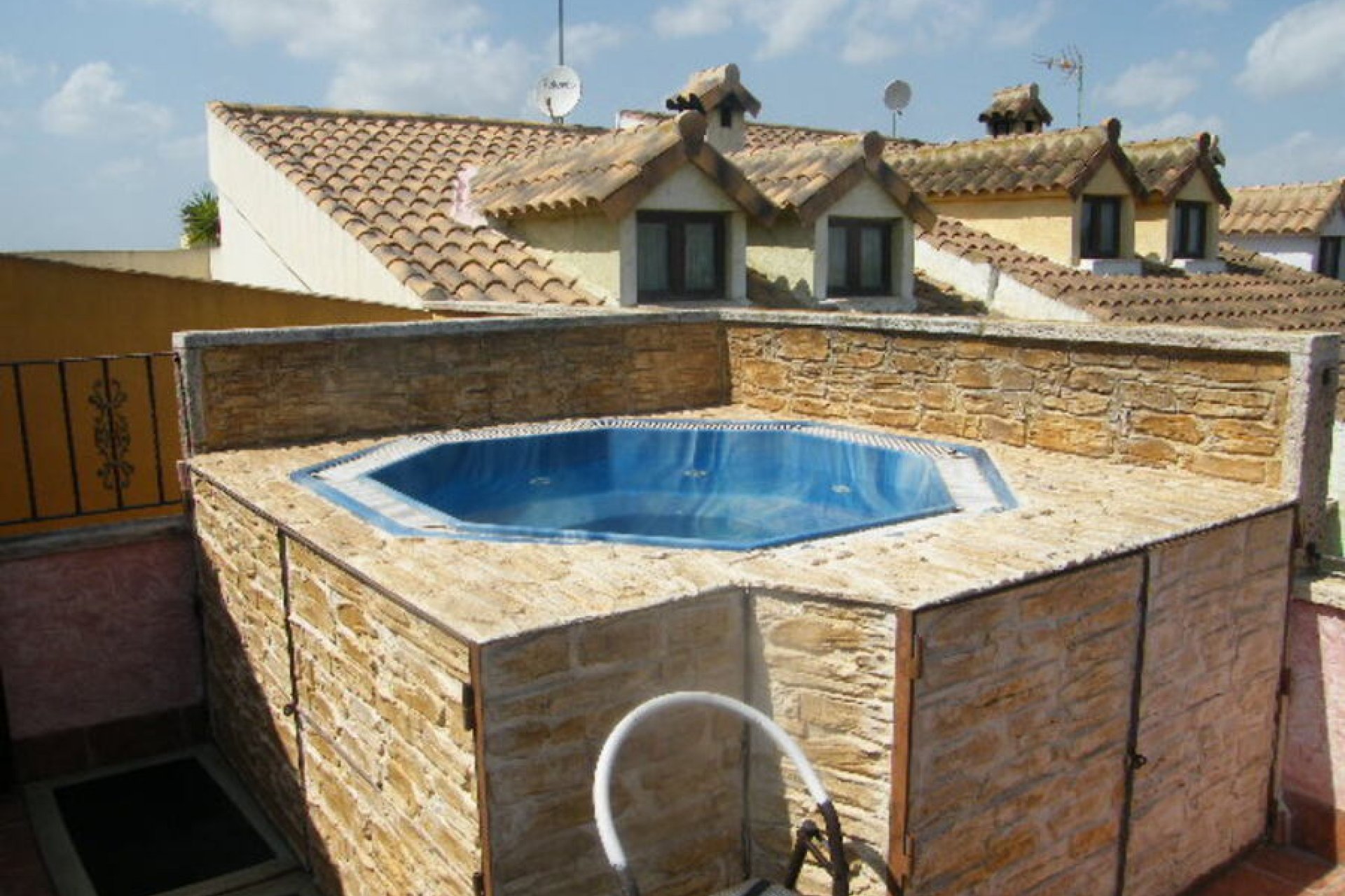 Használt Ingatlanok - Sorház -
Daya Nueva - Costa Blanca