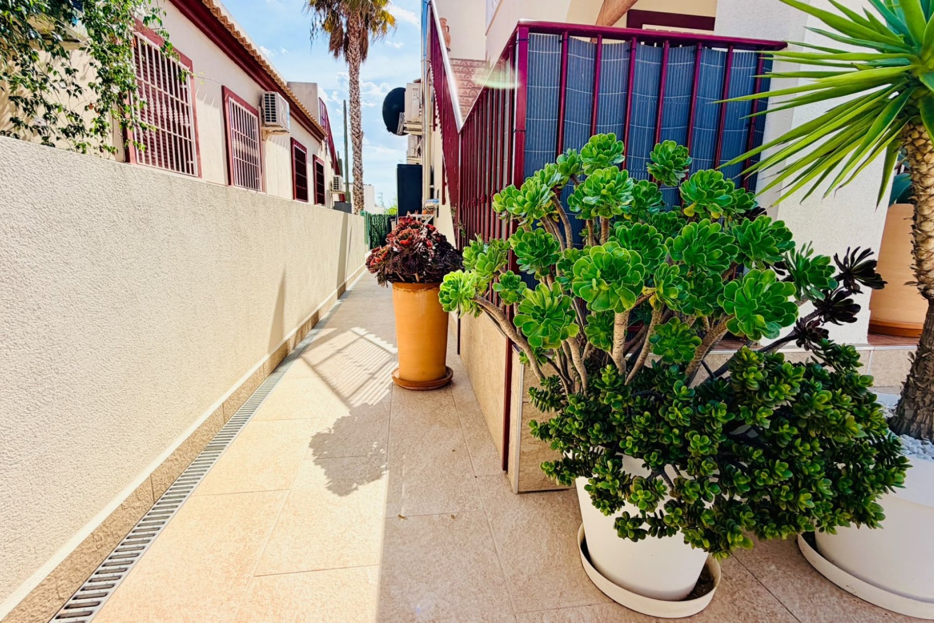 Használt Ingatlanok - Sorház -
Daya Vieja - Costa Blanca