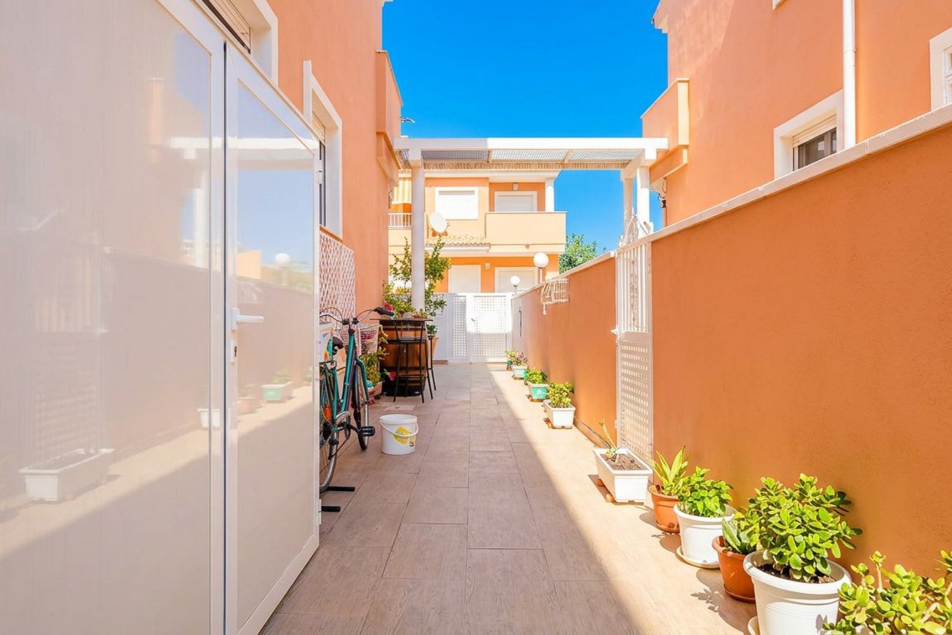 Használt Ingatlanok - Sorház -
El Vergel - Costa Blanca