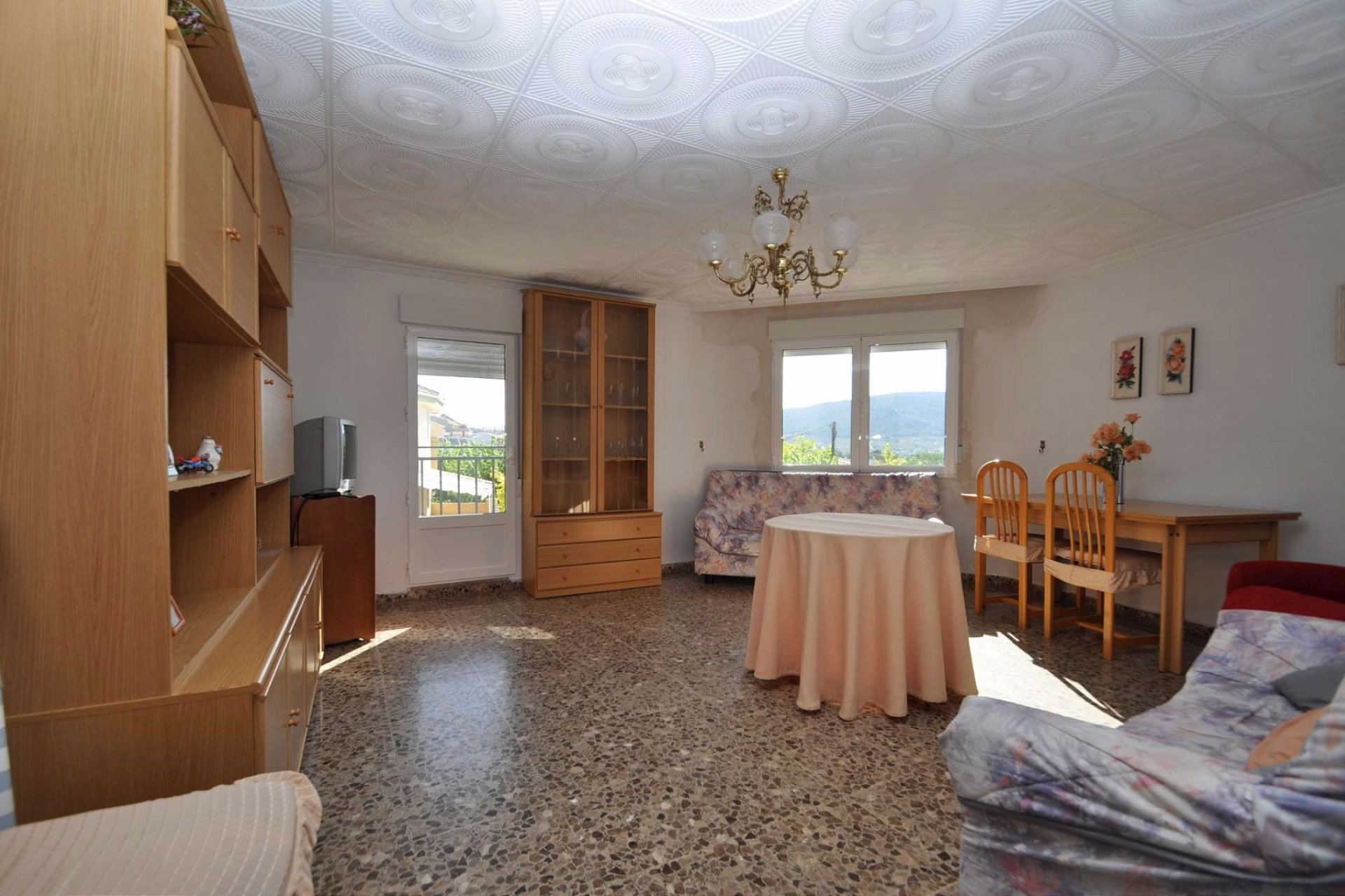 Használt Ingatlanok - Sorház -
Ibi - Costa Blanca